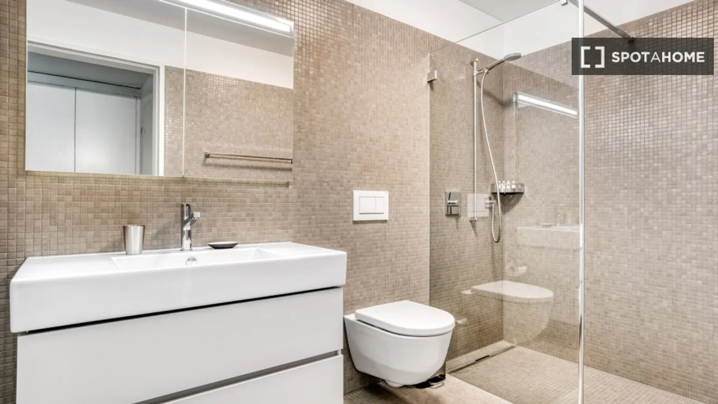 Découvrez, visitez et louez votre nouveau chez-vous en ligne en toute confiance. - Photo 11 sur 12