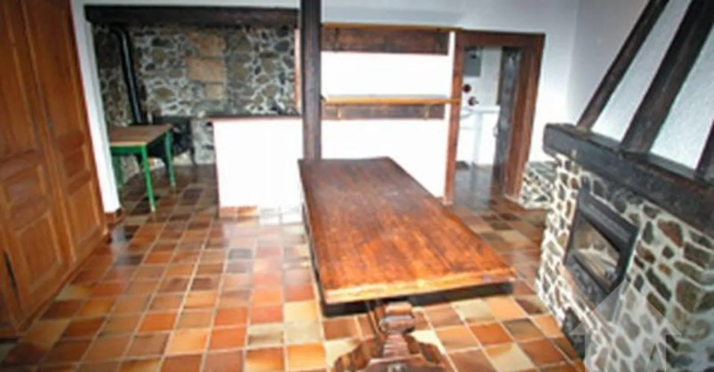 Charming 17th Century Home - Photo 7 of 12