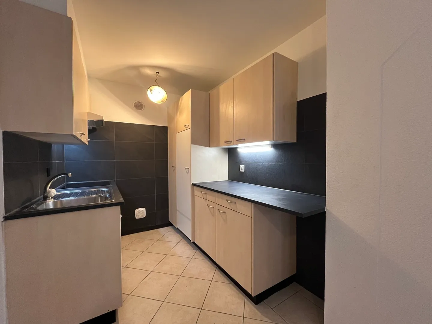 Charmant duplex rénové à Montreux  - Photo 3 sur 6