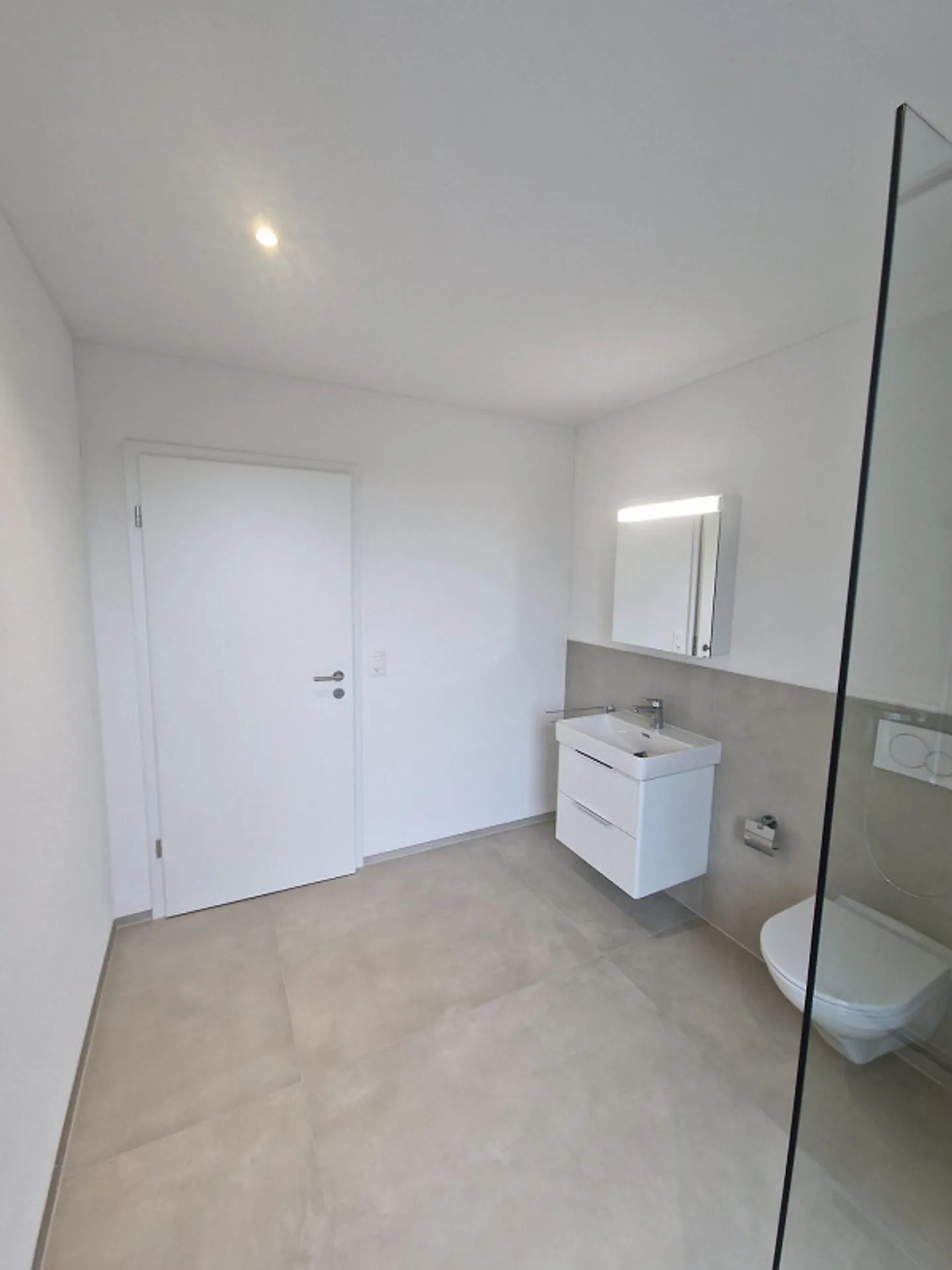 Moderne 3.5-Zimmer-Wohnung - Foto 4 von 10