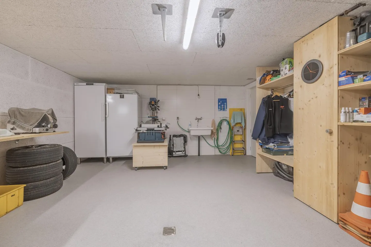 Elevated Living Style in Rural Surroundings - Cordast - Photo 12 of 13