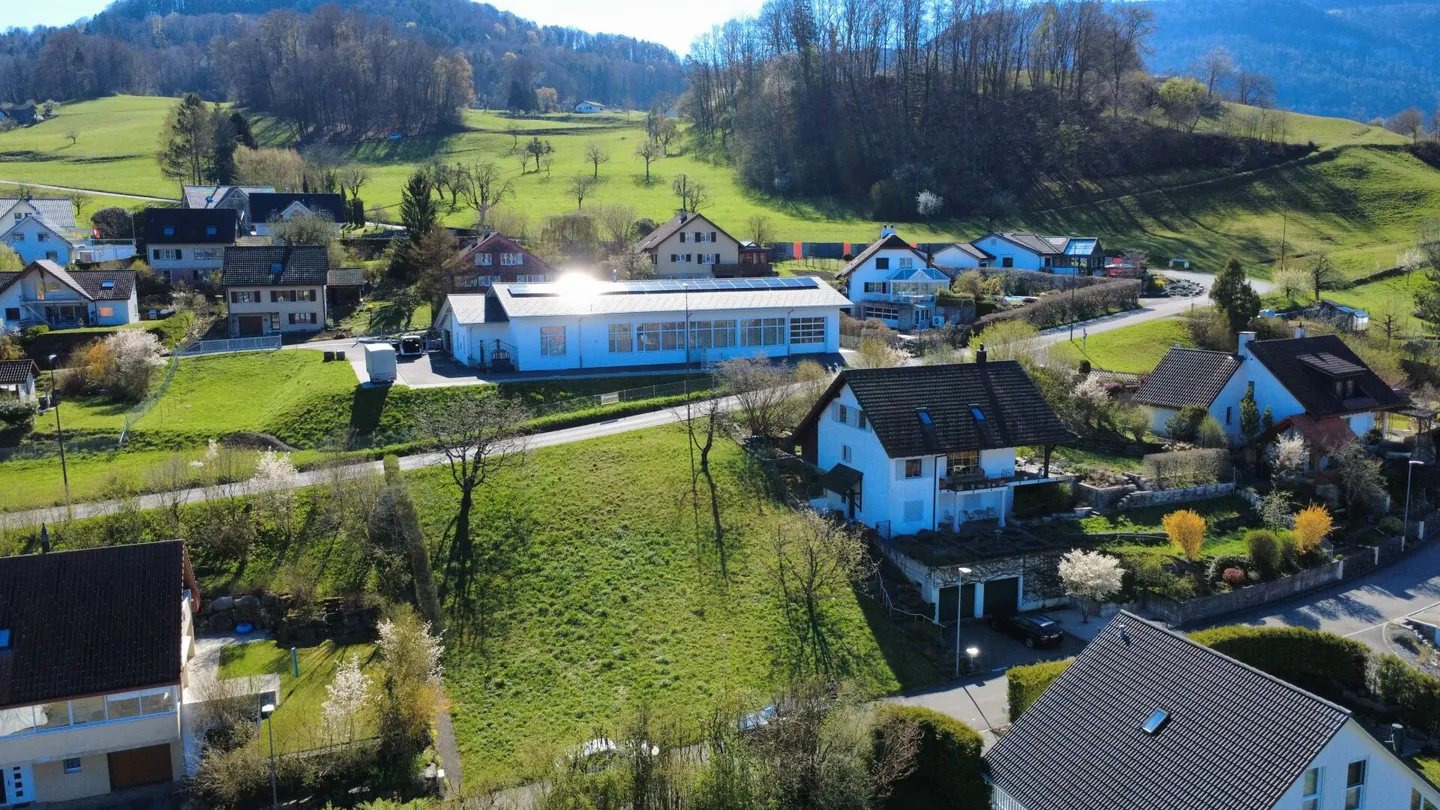 697 m² de terrain à bâtir dans un endroit calme - base parfaite pour votre maison de rêve - Photo 5 sur 5