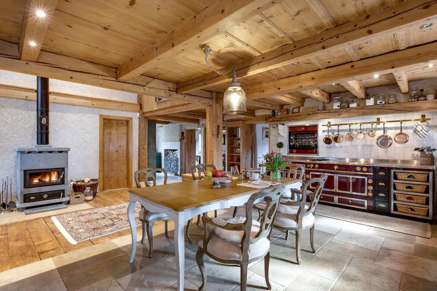 Valle di Joux - Antica fabbrica di orologi trasformata in casa familiare - Foto 3 di 13