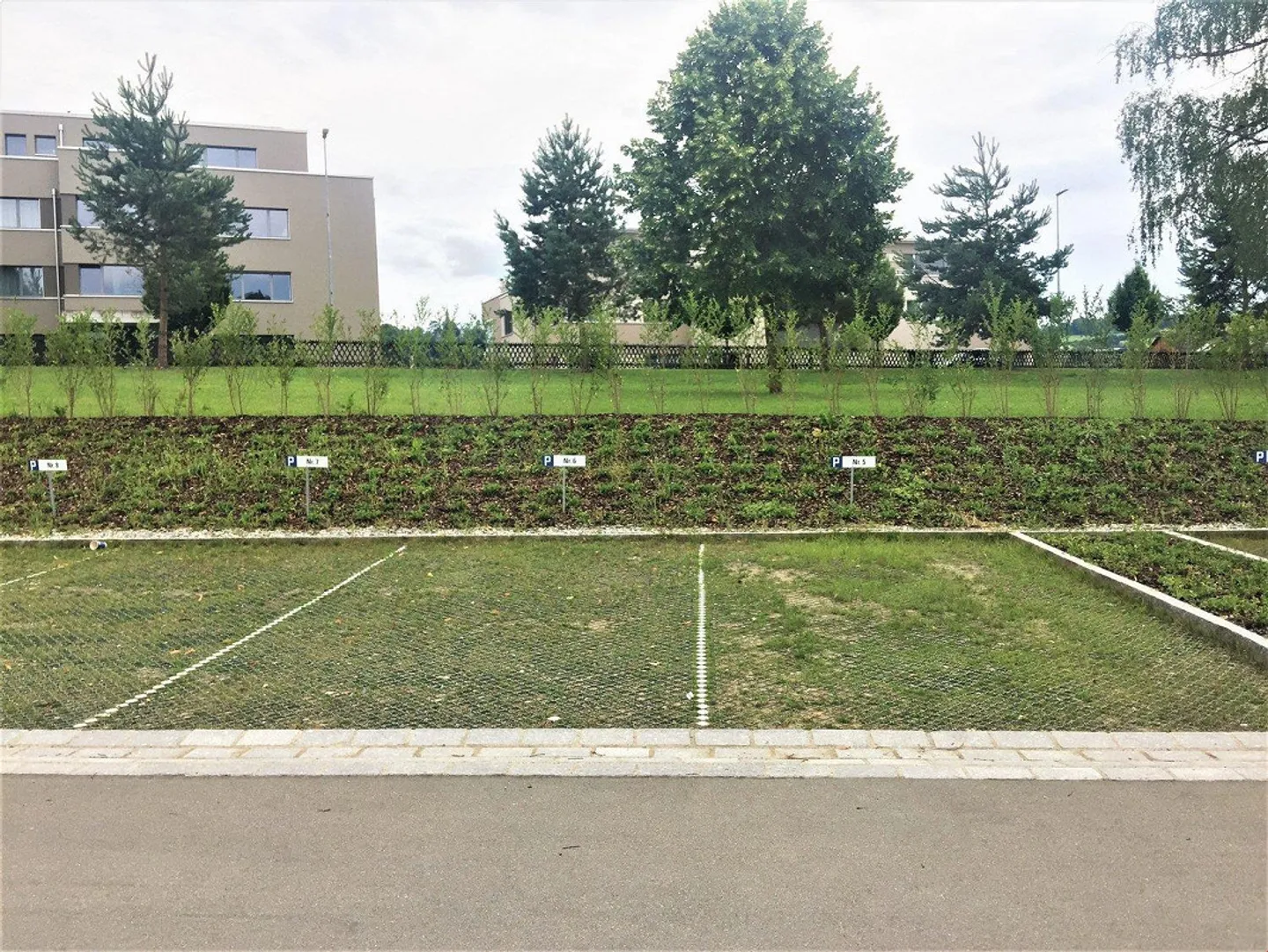 Posti auto a Tägerwilen vicino alla stazione - Foto 2 di 3