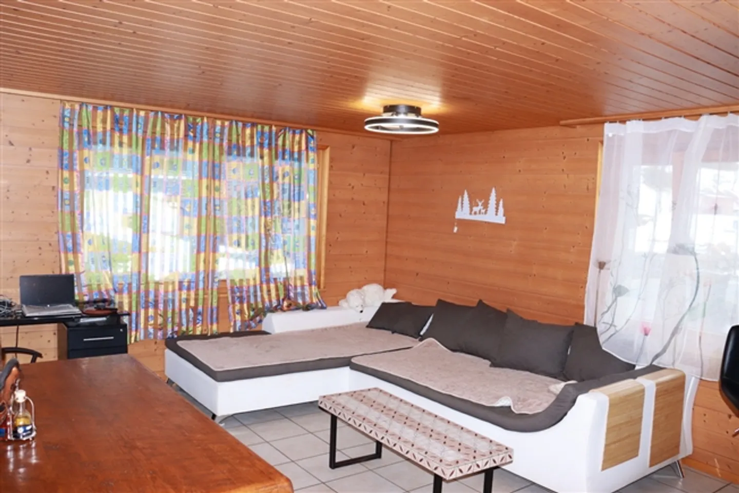 3.5 Room Apartment in Wilderswil Including 2 Parking Spaces - Photo 2 of 7