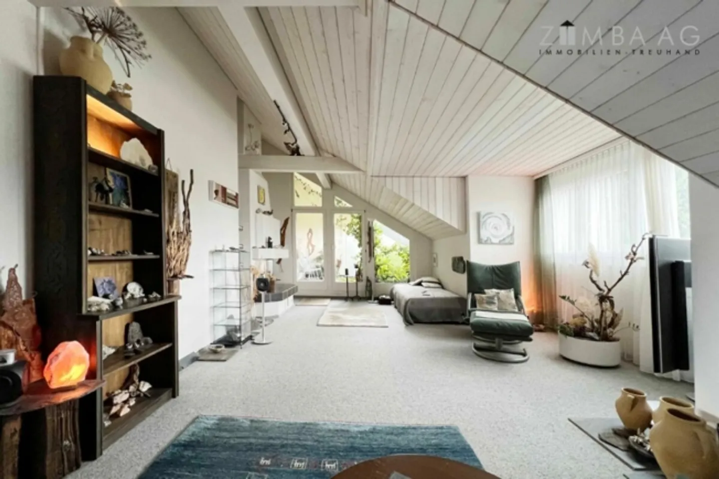 Tout en haut avec ascenseur comme dans votre propre maison - Photo 9 sur 16