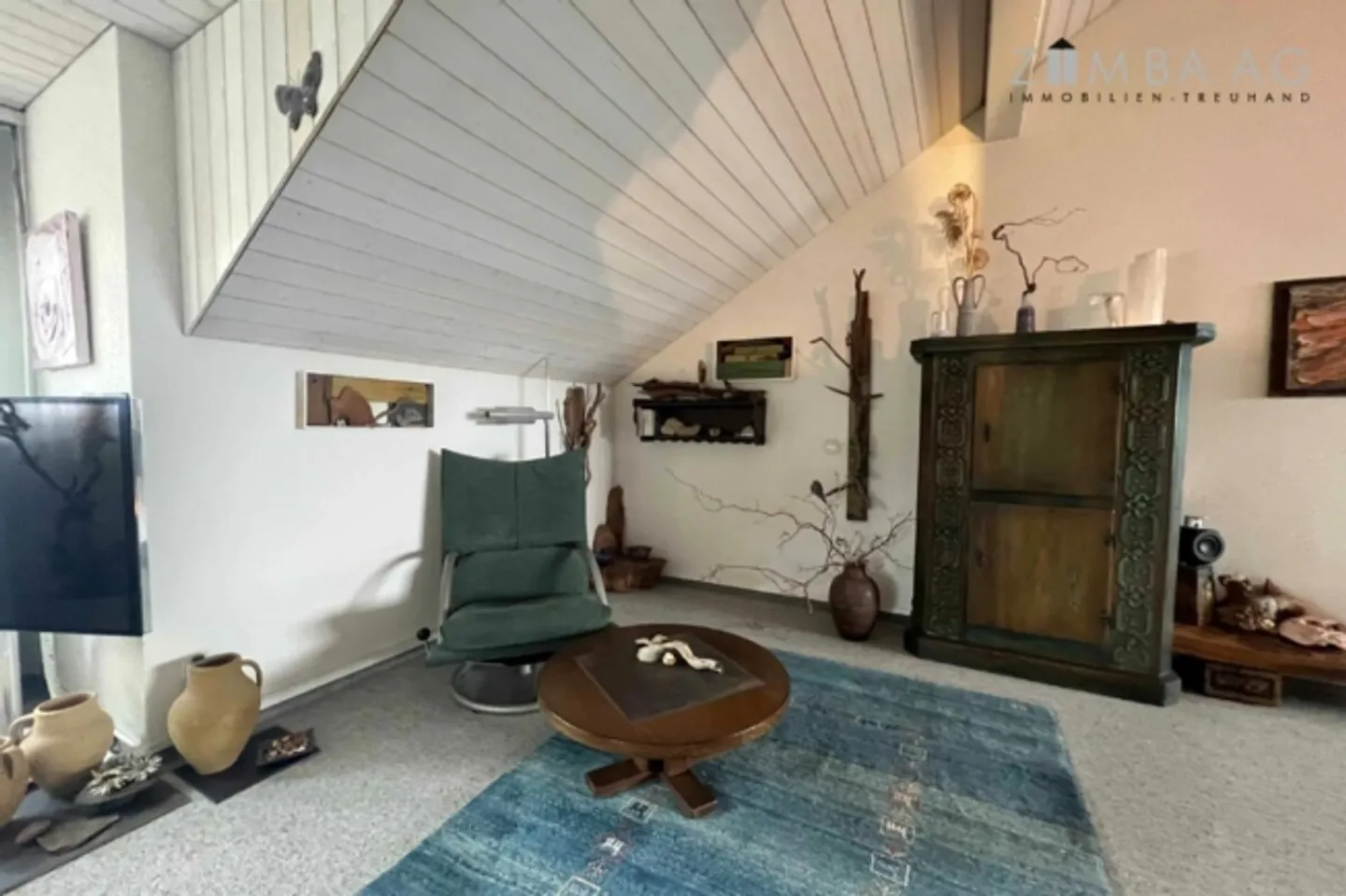 Tout en haut avec ascenseur comme dans votre propre maison - Photo 12 sur 16