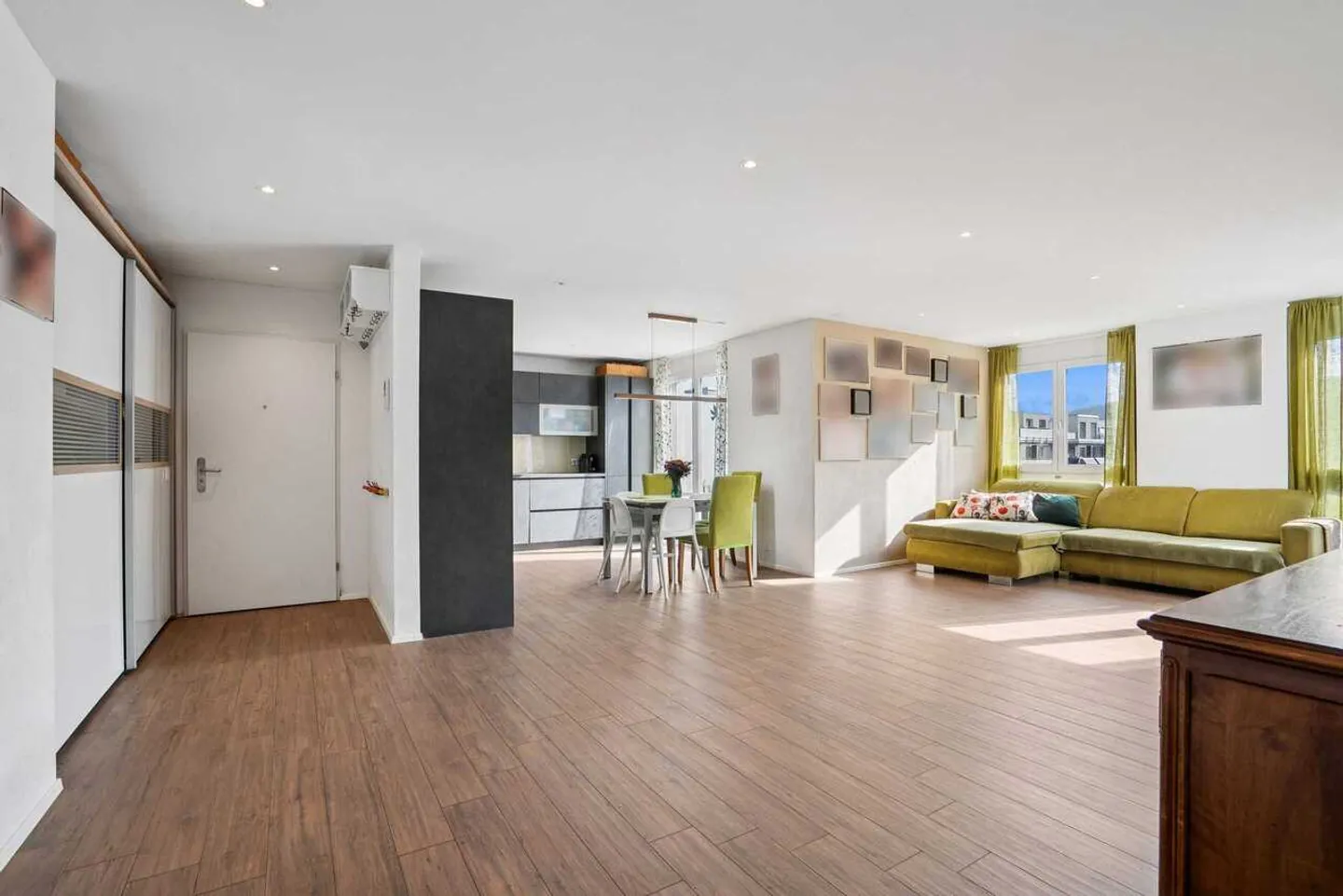 4.5-Zi.-Penthouse mit 65 m² Terrasse in Weiach kaufen - Foto 3 von 13