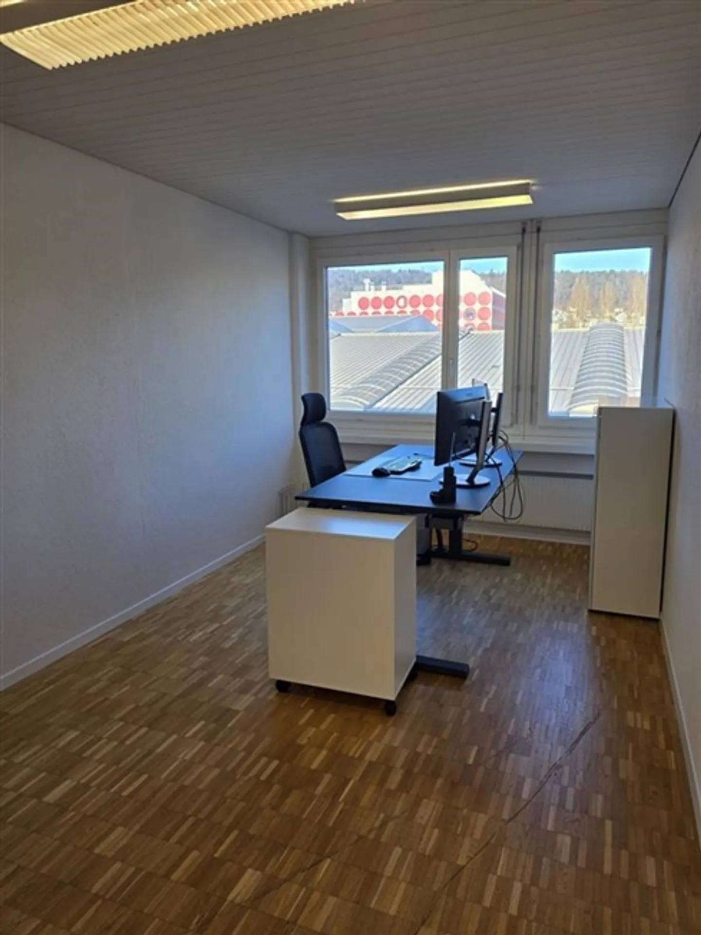 Bright office spaces in a prime location - welcome to the Silbern Quarter - Photo 9 of 9