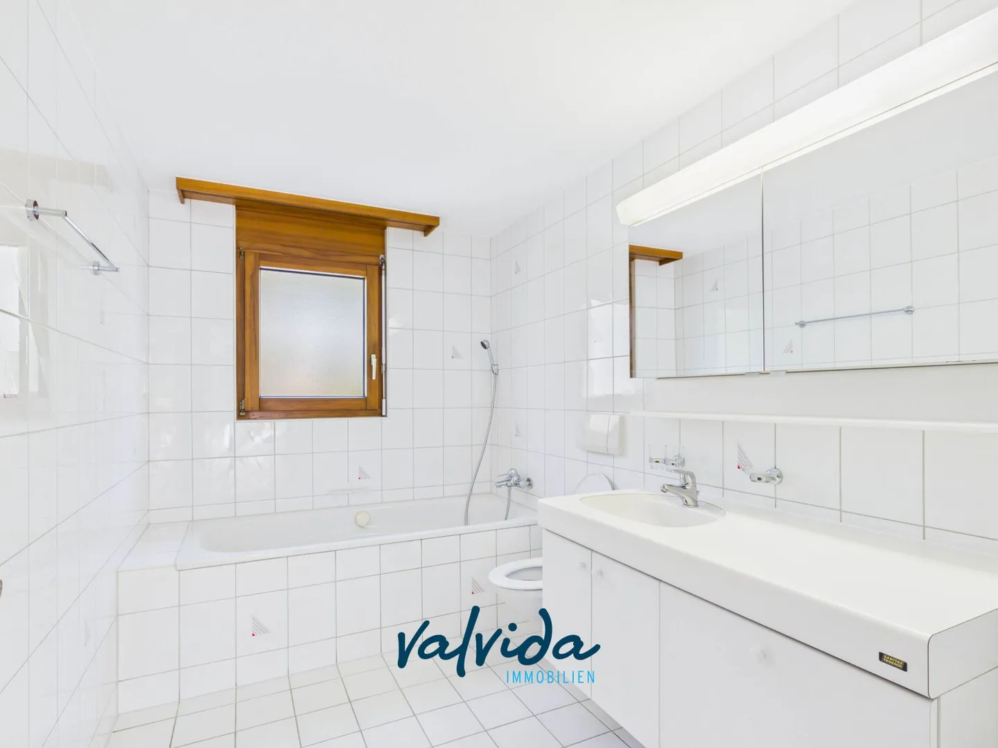 Appartamento attraente di 4,5 stanze a Raron - soleggiato, tranquillo, centrale, con garage - Foto 4 di 10