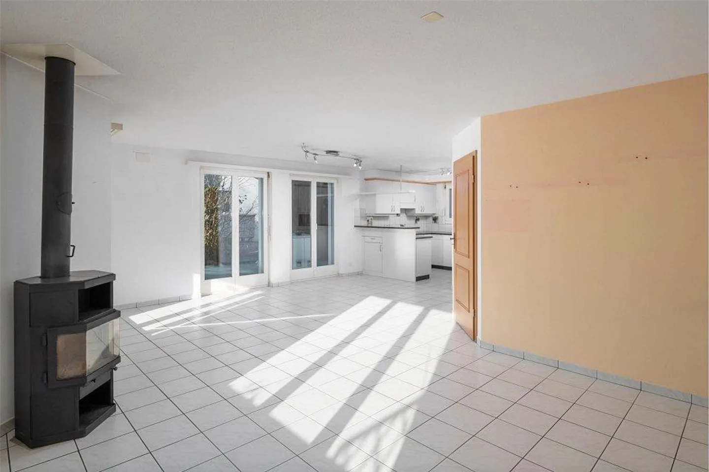 Charmantes 5 Zimmer-Einfamilien-Eckhaus an ruhiger Lage - Foto 3 von 12