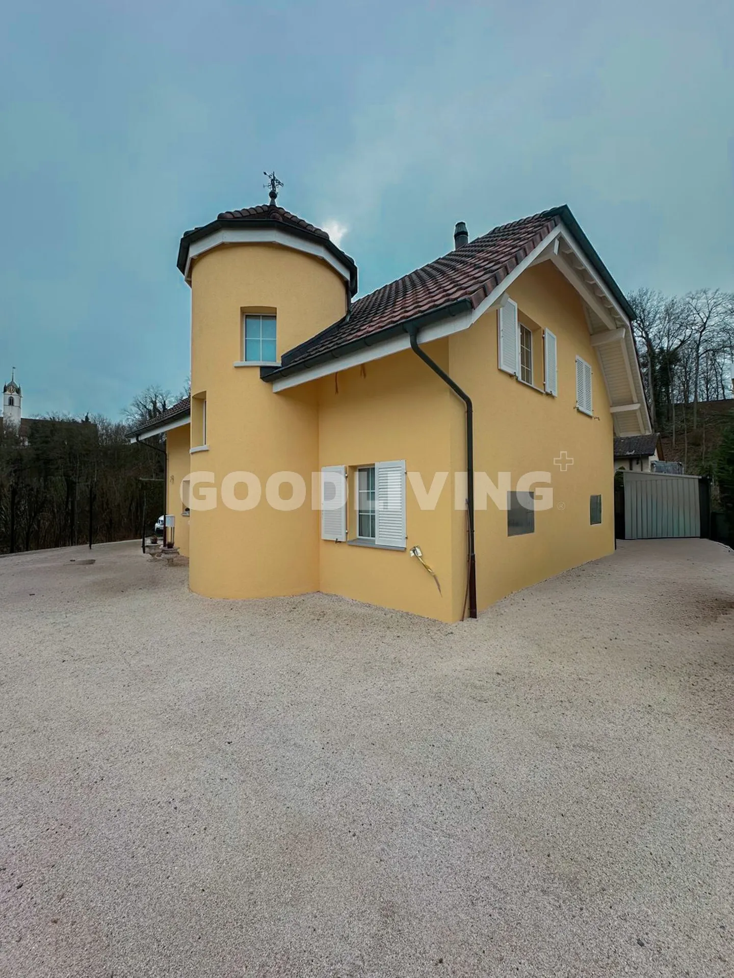 Living like on vacation, every day - Photo 1 of 10