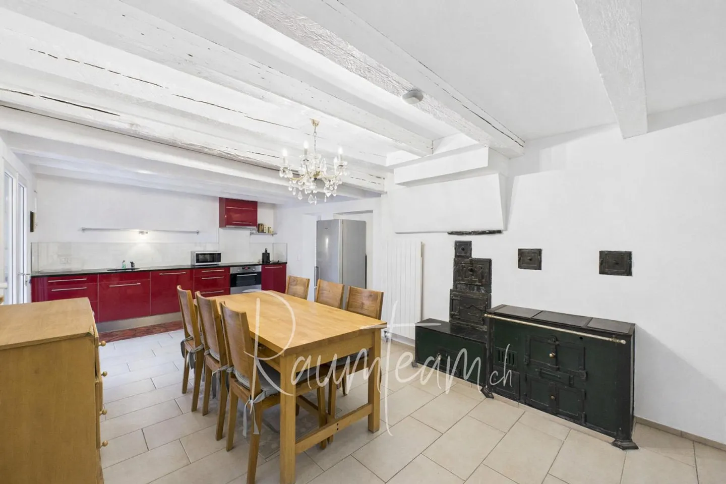 Incantevole Insieme con Casa Residenziale, Atelier/Spazio Commerciale e Appartamento Loft - Foto 6 di 29