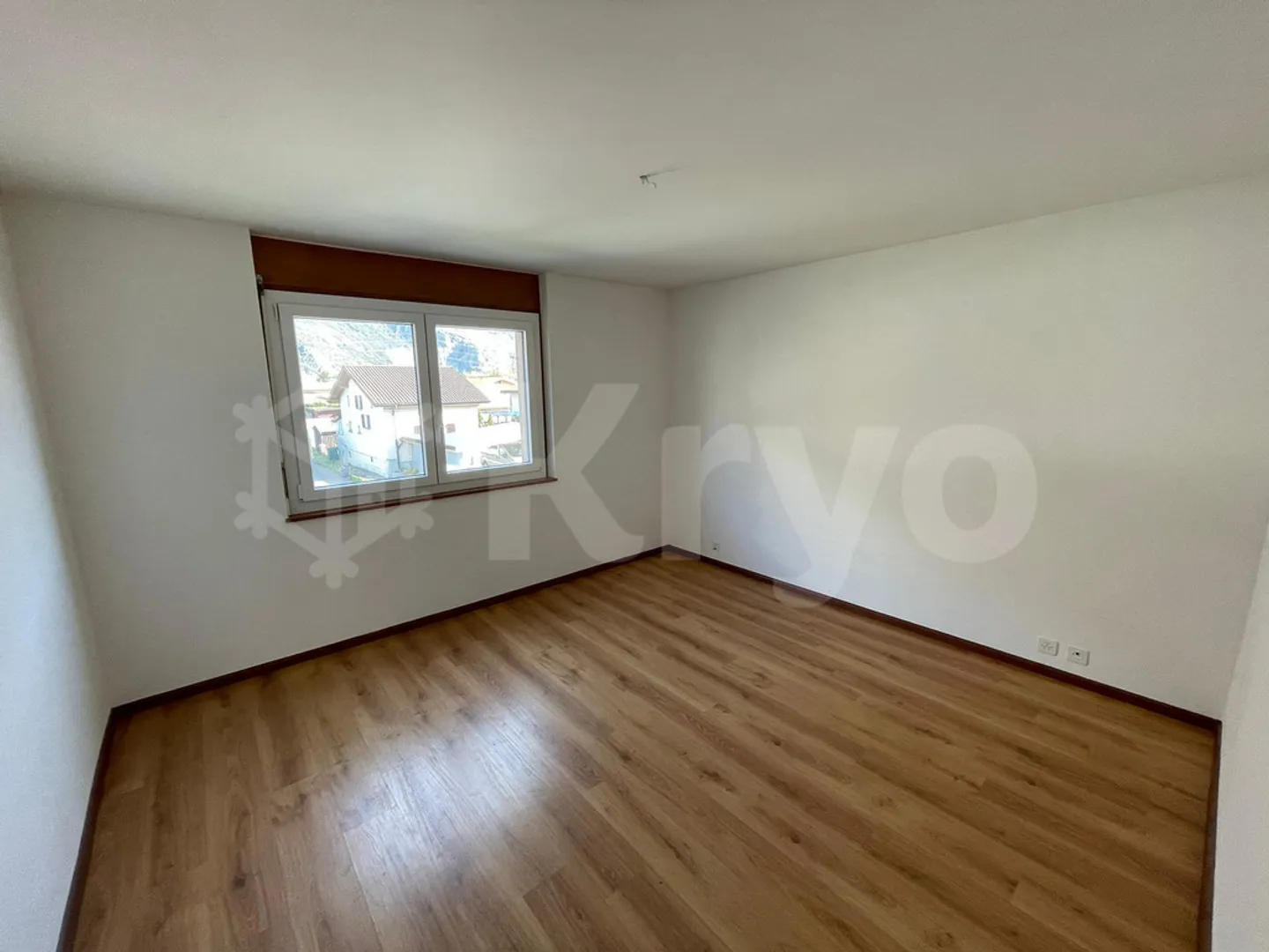 APPARTEMENT 3.5PCES AVEC GRAND BALCON - Photo 8 of 8