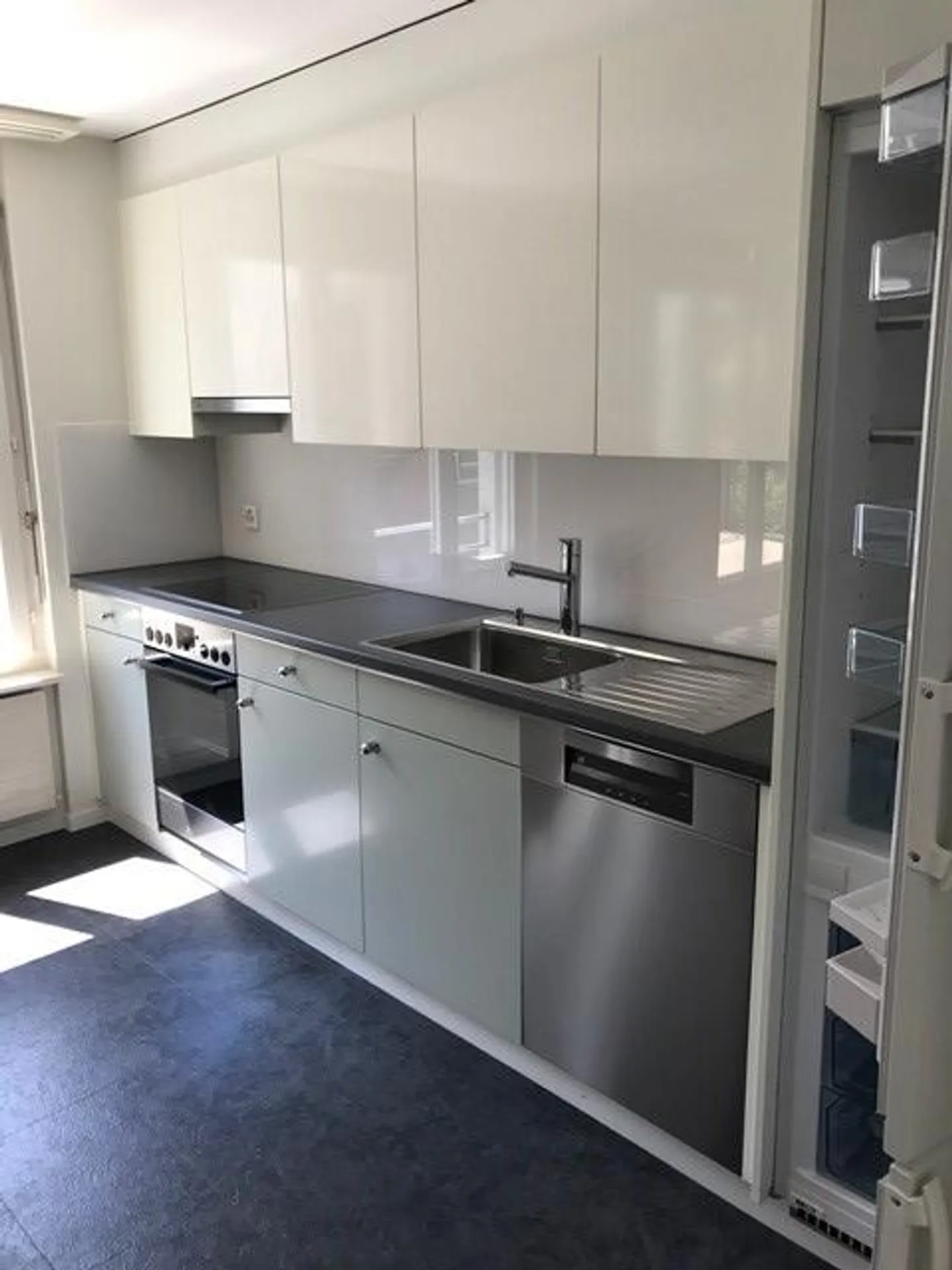 4.5-room apartment in family neighborhood - Photo 2 of 9