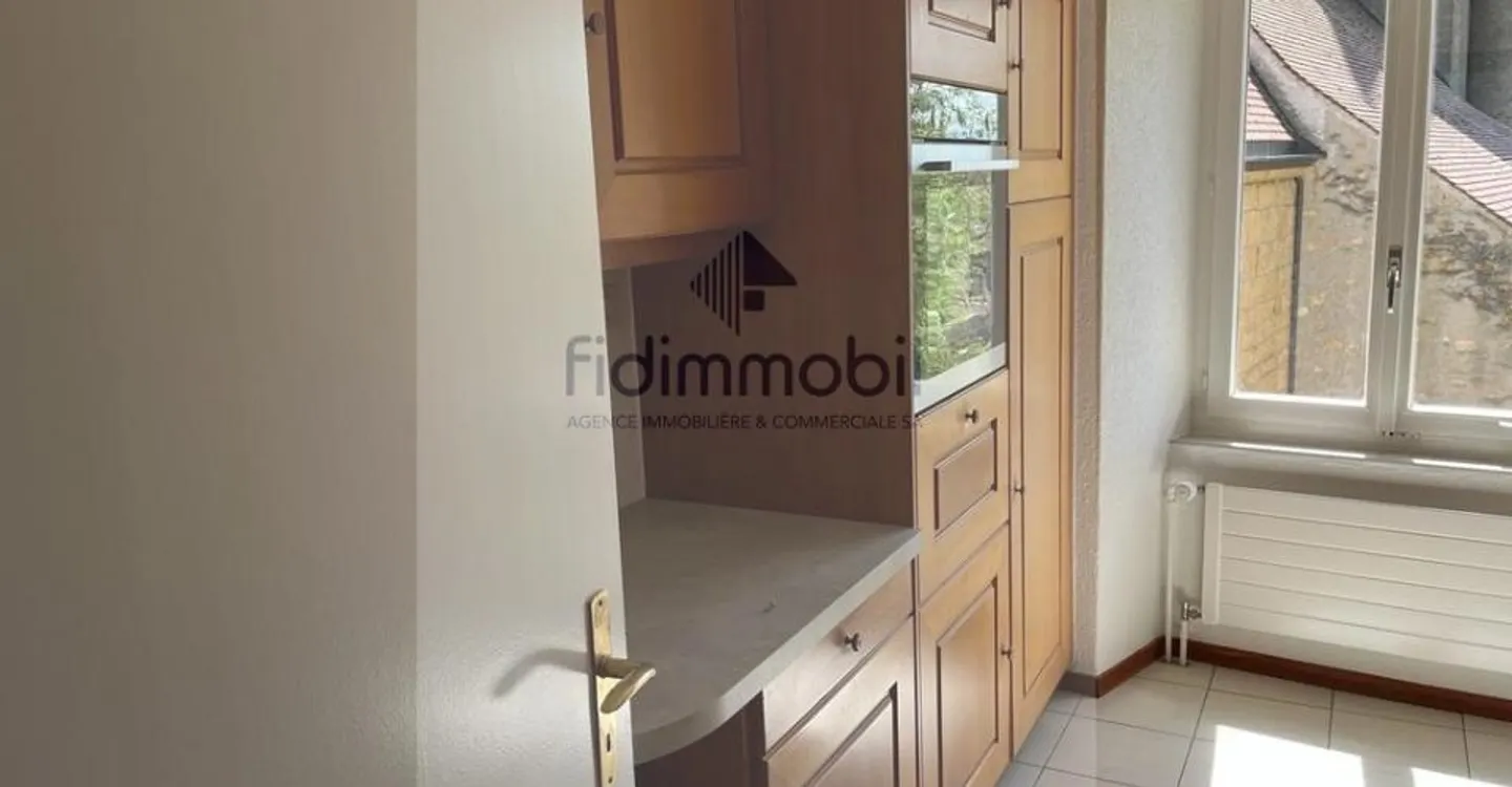 5-Zimmer-Wohnung im Herzen von St-Blaise - Foto 3 von 6