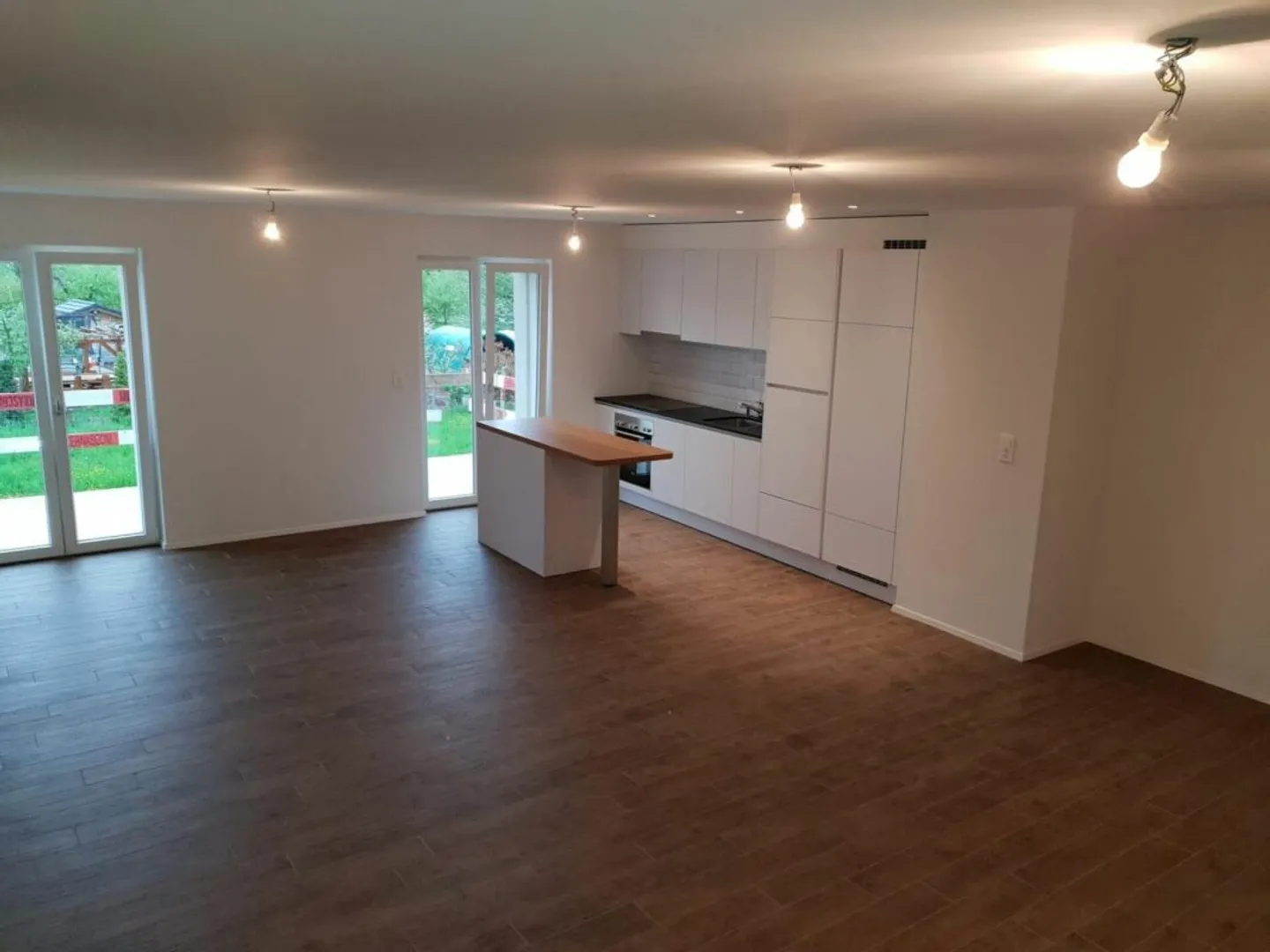 Renovated! 3.5-room apartment with balcony - Photo 2 of 9