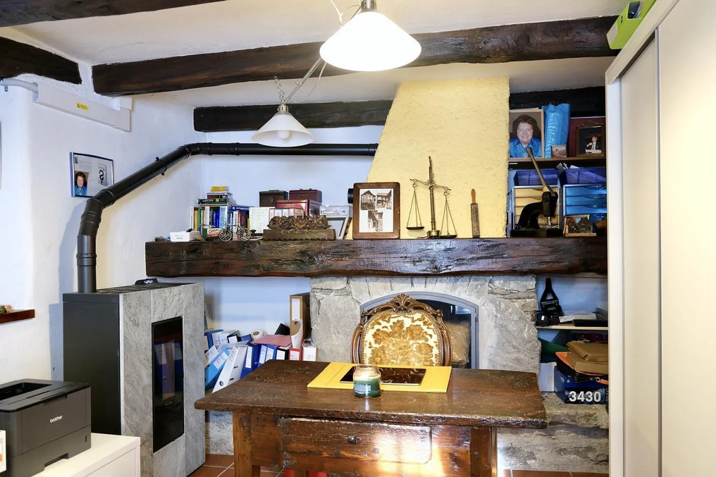 Maison Charmante Lumineuse à Gordola dans un Quartier Résidentiel. - Photo 13 sur 19