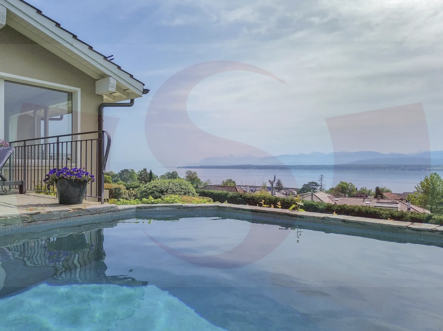 Villa familiare con magnifica vista sul lago sulla costa vodese - Foto 8 di 13