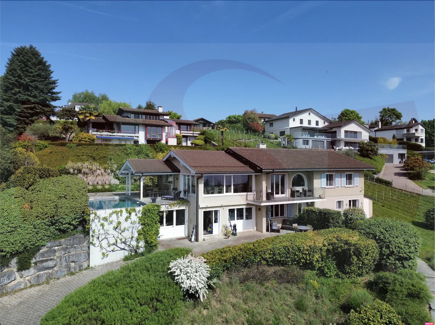 Villa familiare con magnifica vista sul lago sulla costa vodese - Foto 3 di 13