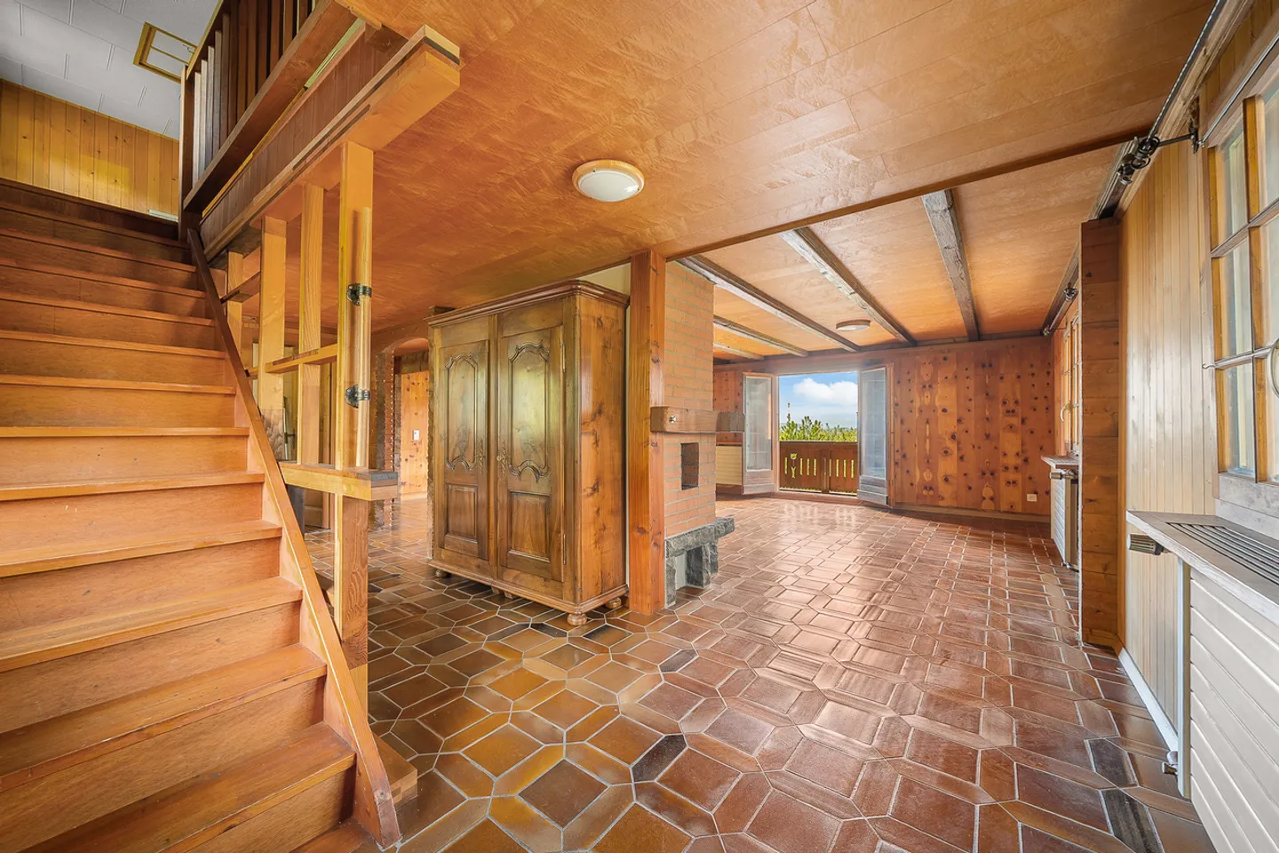 In the heart of the daffodils Chalet with lake view! - Photo 8 of 14