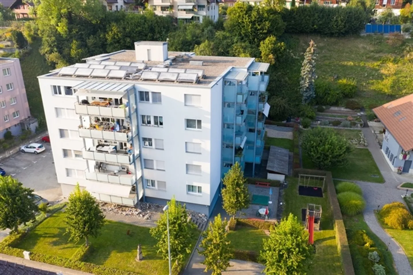 Motorcycle parking space in Langnau i. E. available for rent immediately - Photo 2 of 2