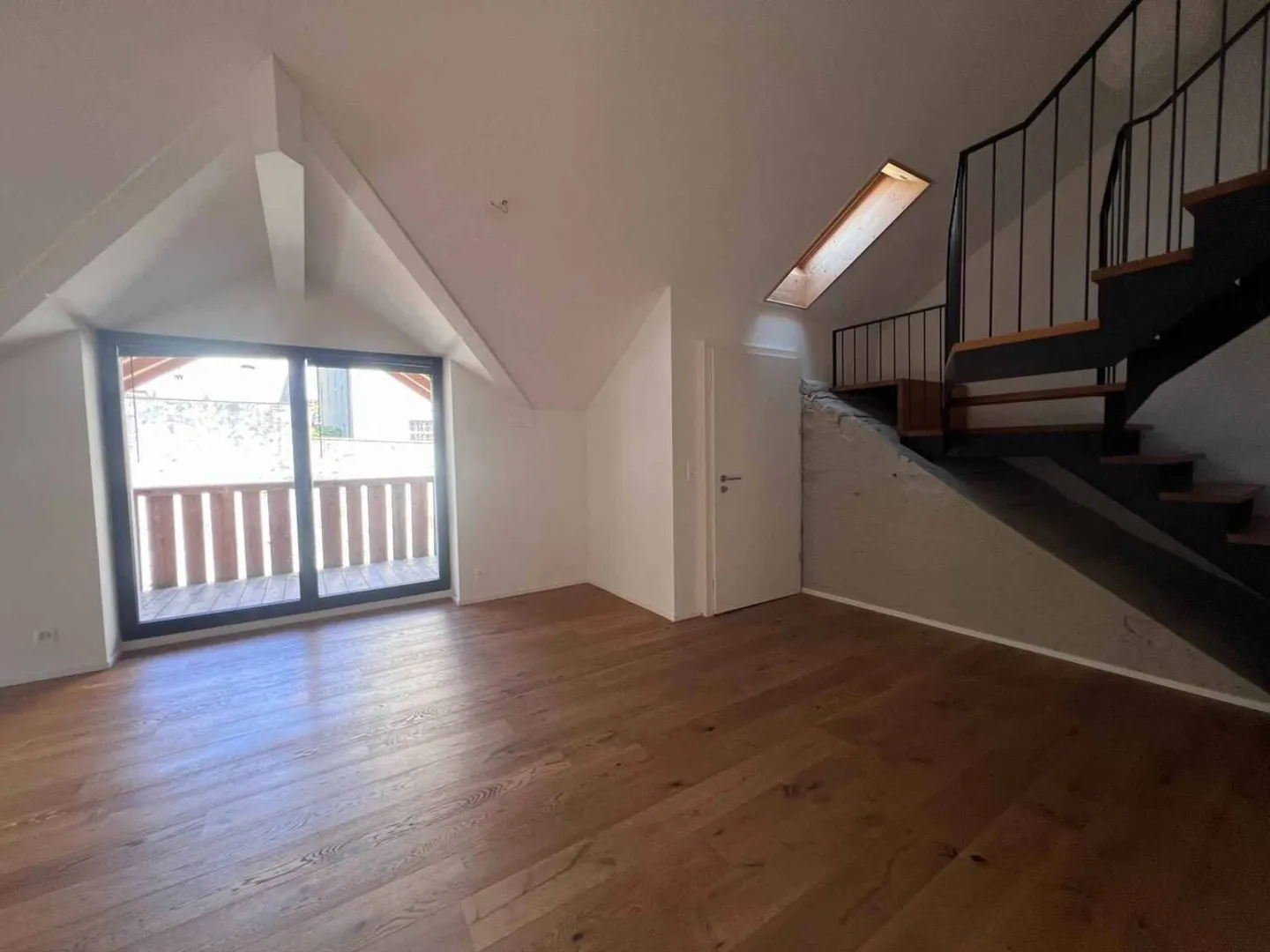 Charming Duplex Apartment - Photo 1 of 7