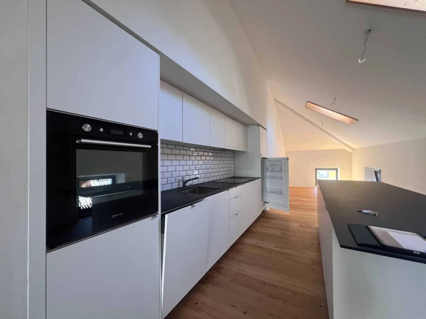 Charming Duplex Apartment - Photo 2 of 7