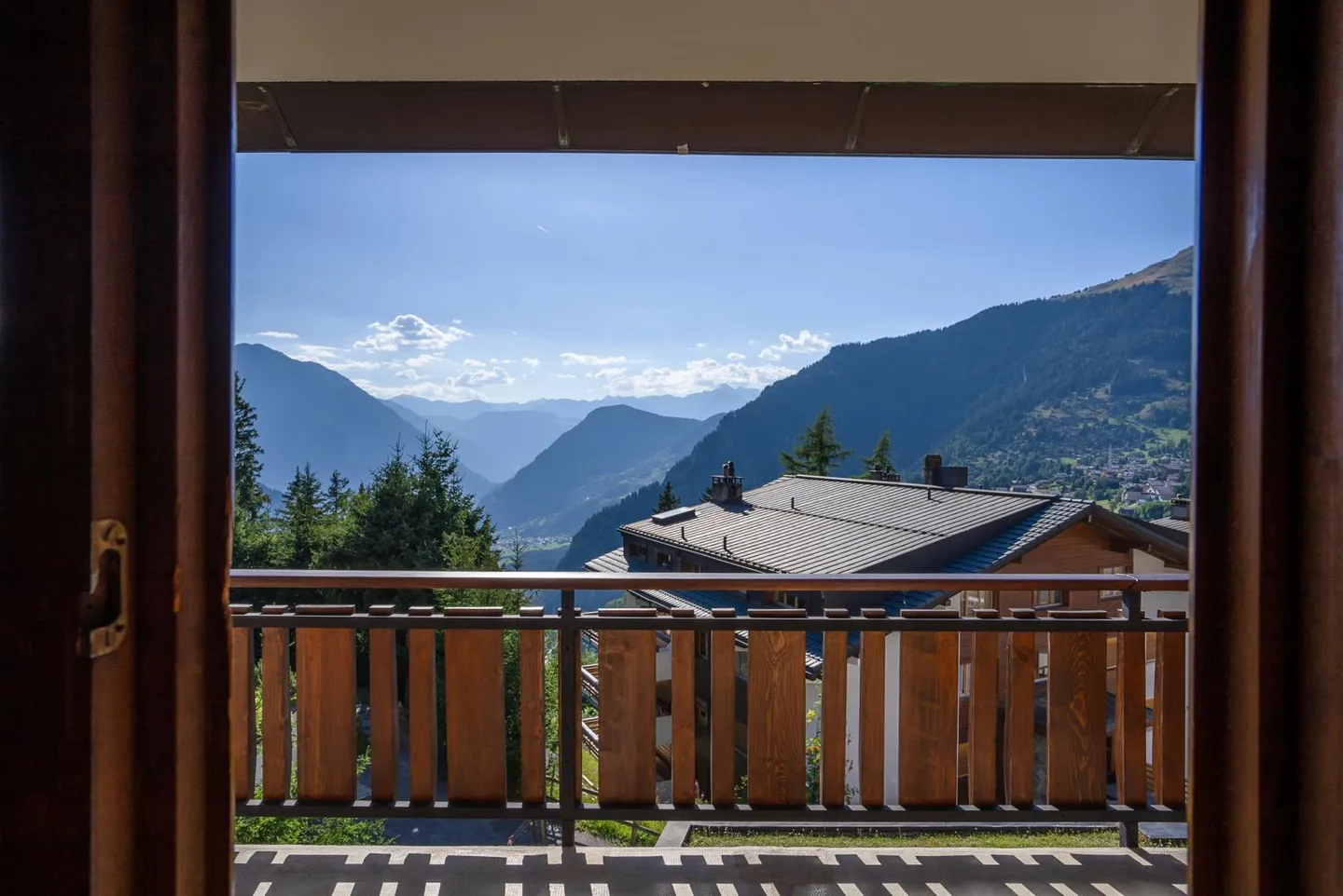 Appartamento in vendita - Foto 2 di 2