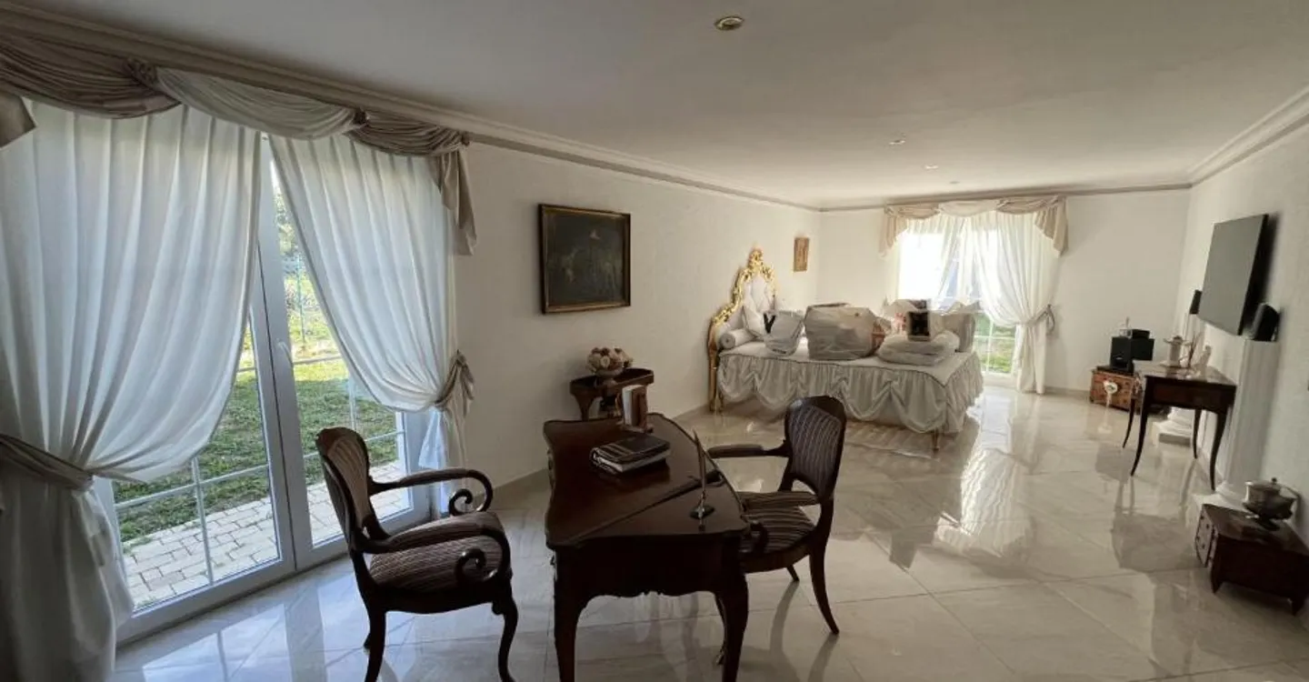 MAGNIFIKANTE EINZEL VILLA - Foto 11 von 12