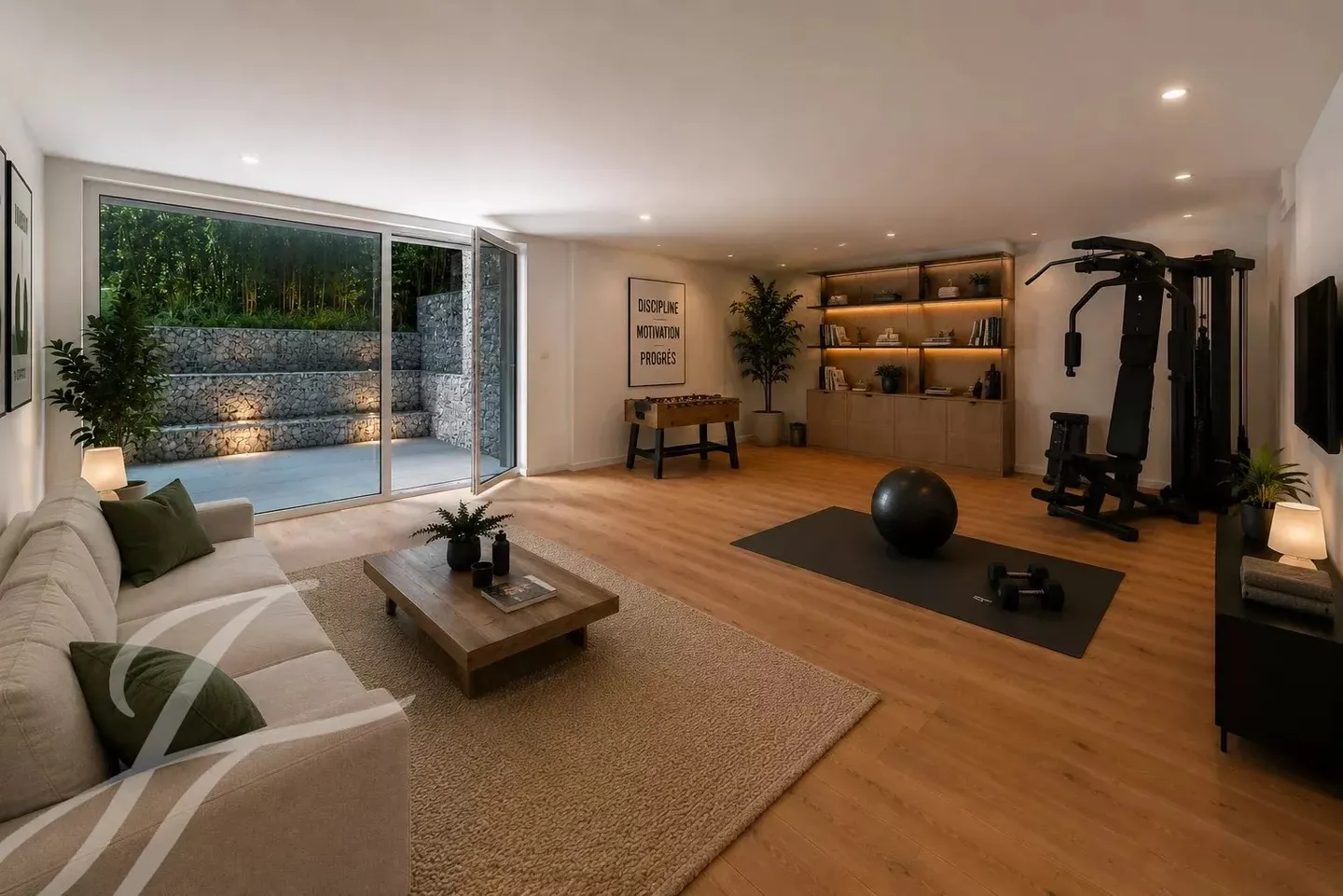 A few steps from the lake shore: Renovated villa with swimming pool - Foto 10 von 25