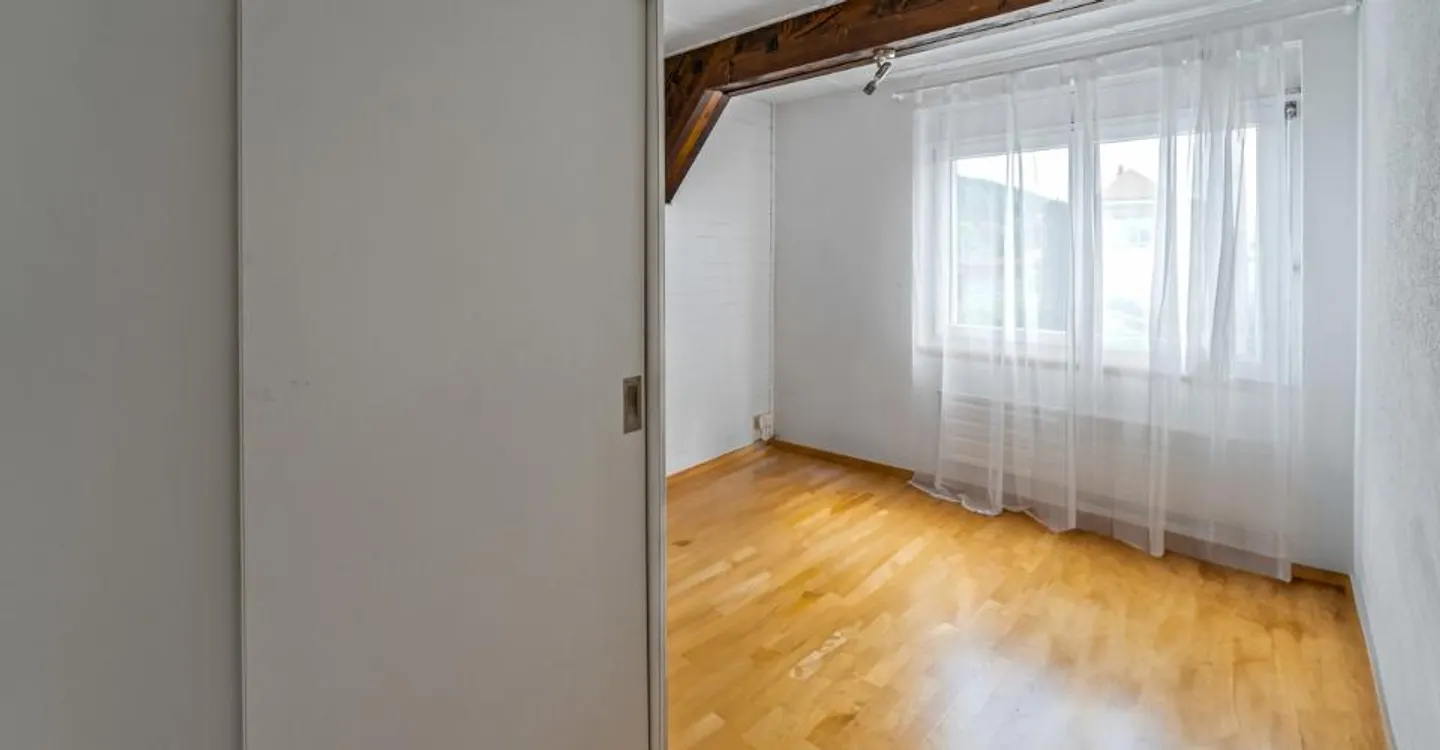 Maison Familiale avec Atelier - Photo 5 sur 12