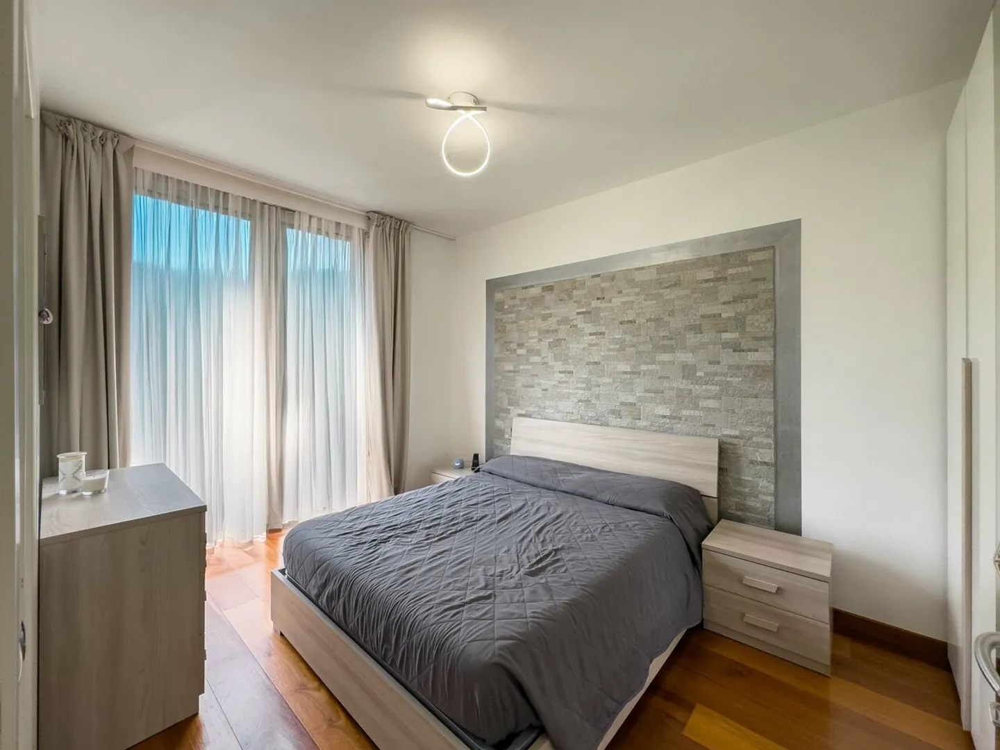 Casa singola in affitto - Foto 4 di 11
