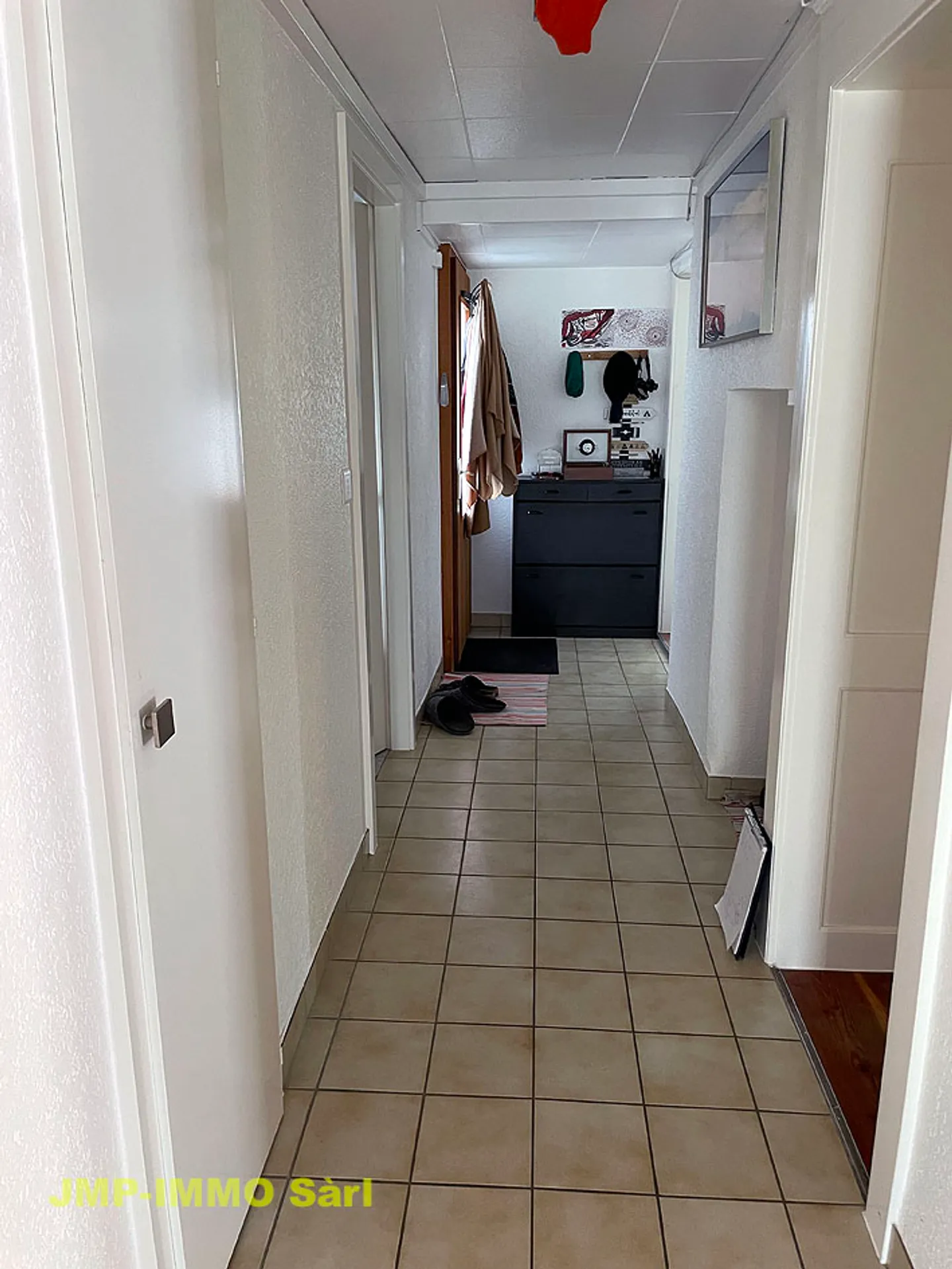 Appartement Rénové au Village - Photo 5 sur 21