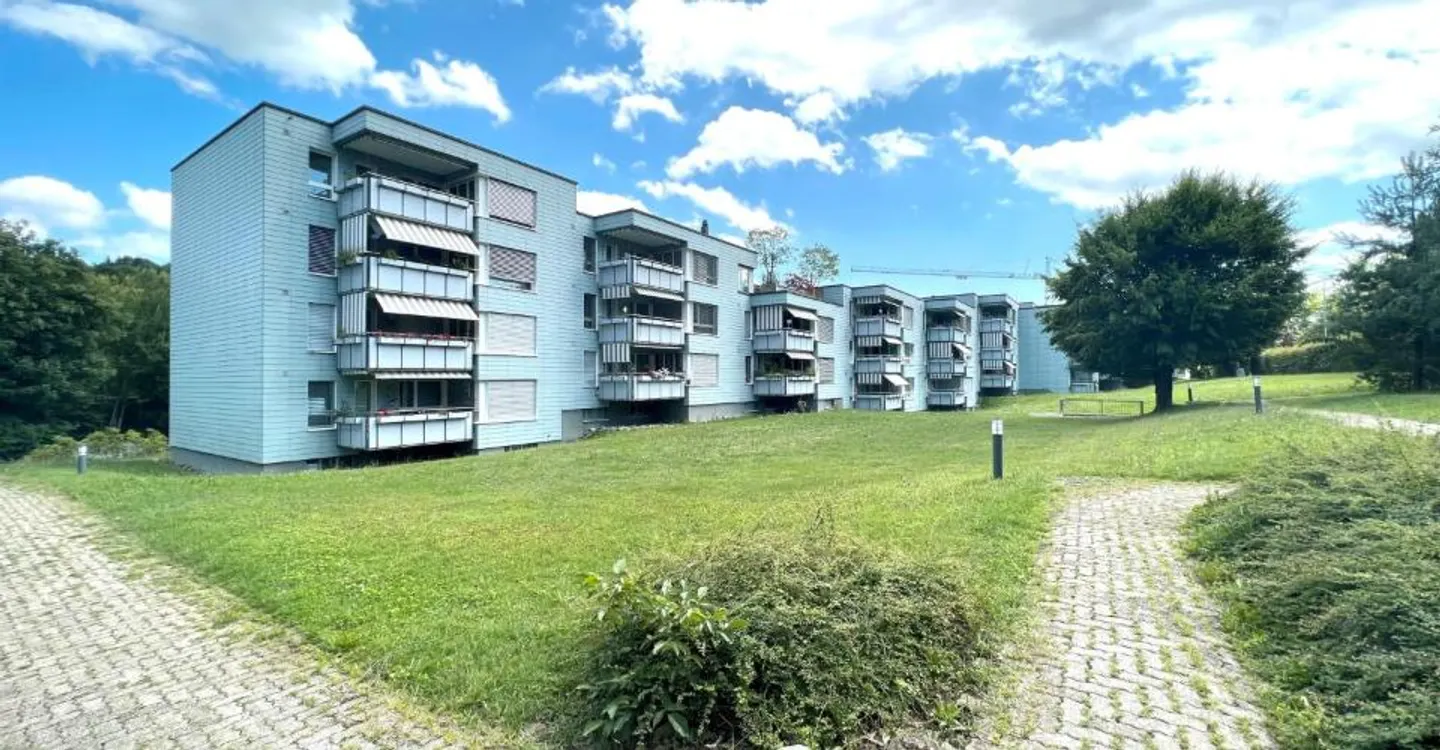 Votre nouveau chez-vous dans un quartier résidentiel ensoleillé et calme ! - Photo 1 sur 5