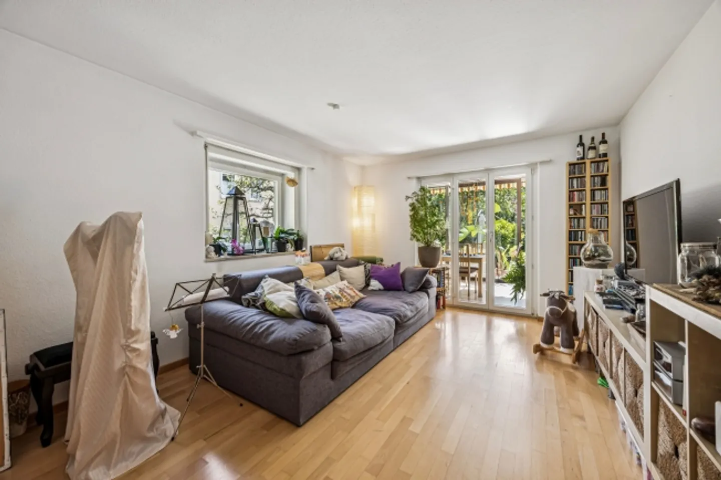 Casa familiare con grande paradiso del giardino - Foto 2 di 13