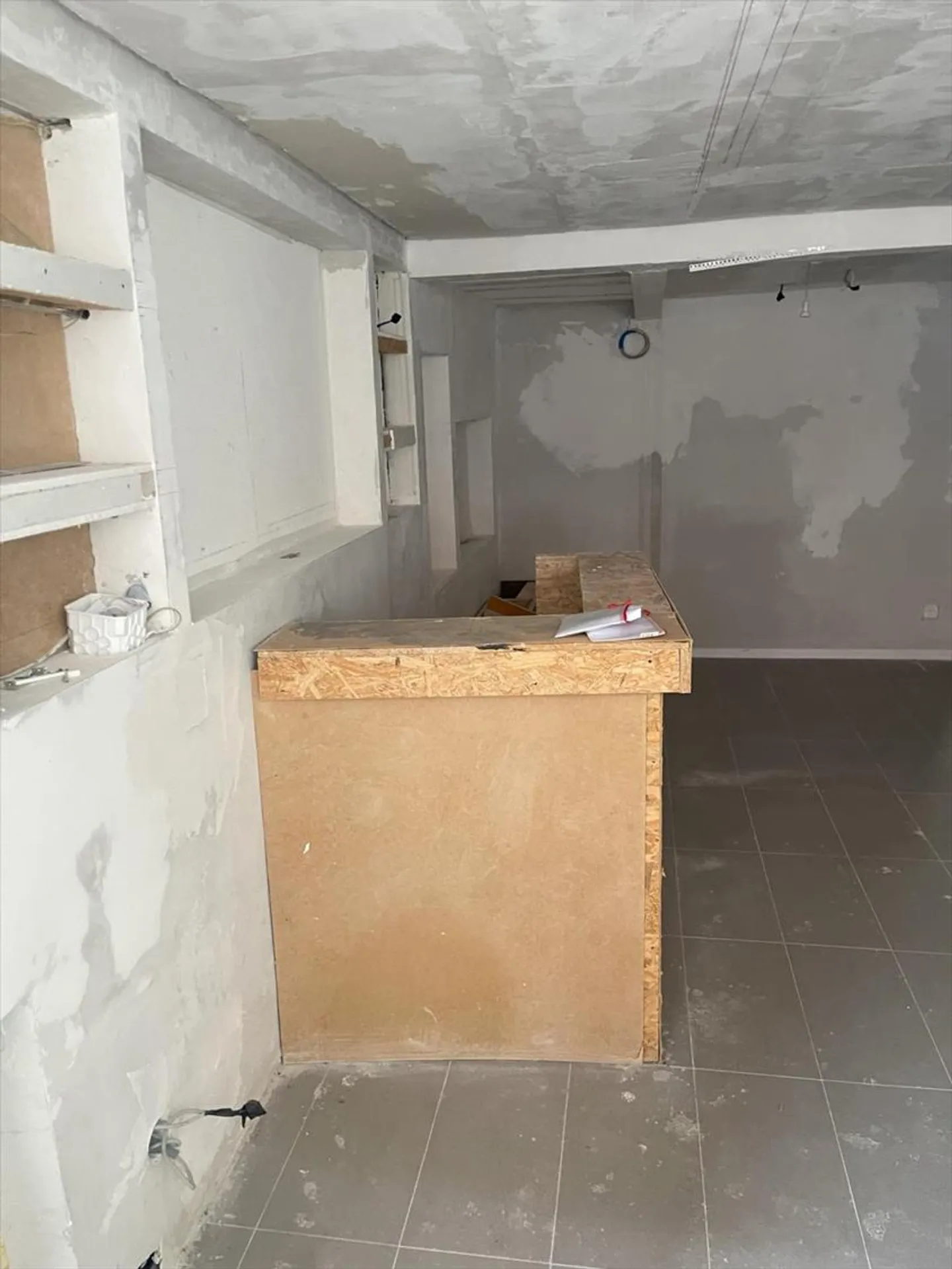 Nuovo a Moudon - Spazio commerciale in affitto - Foto 2 di 8