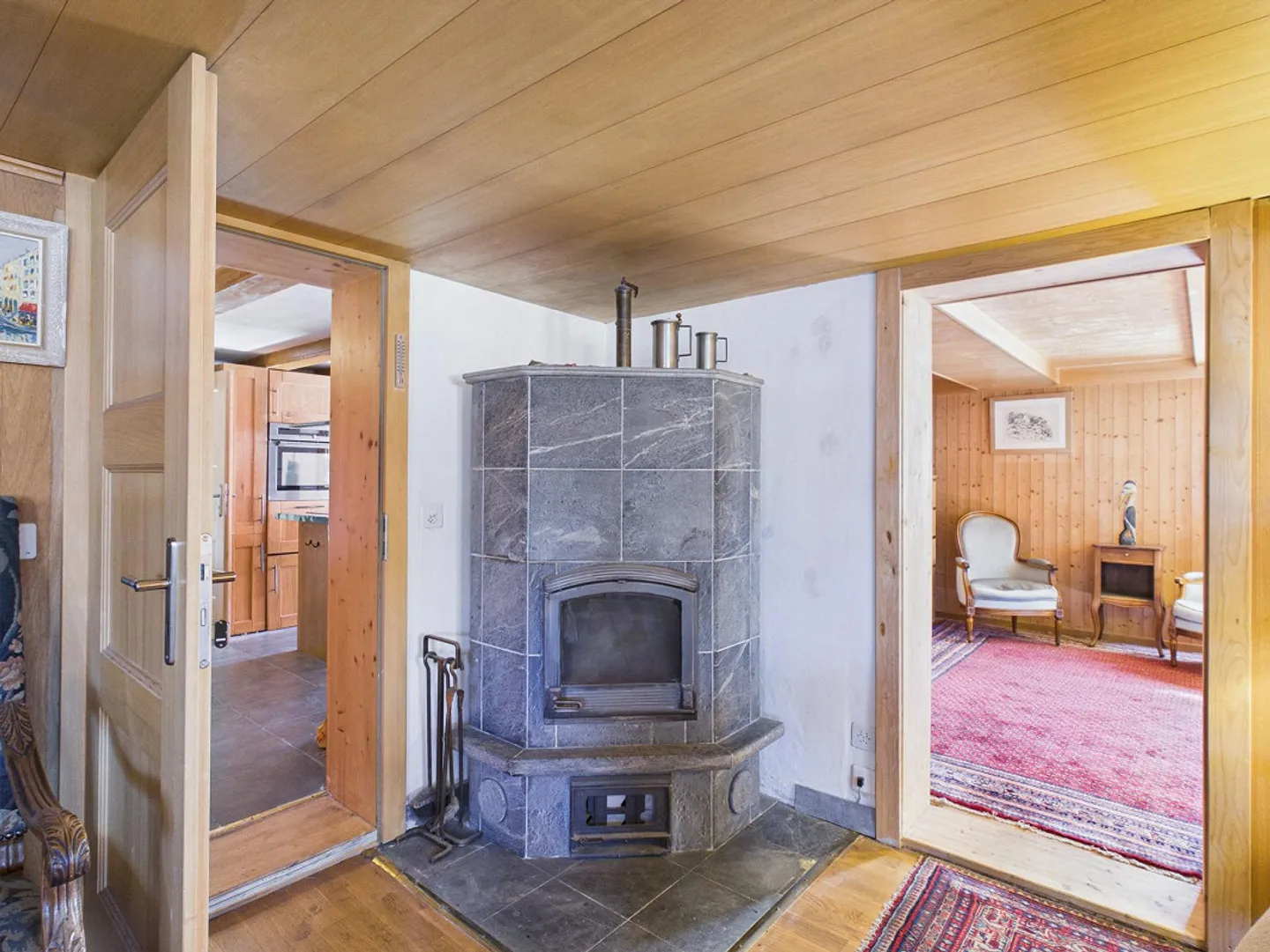 Chalet spacieux au cœur de Bellwald - 11 chambres, beaucoup de potentiel - Photo 13 sur 13