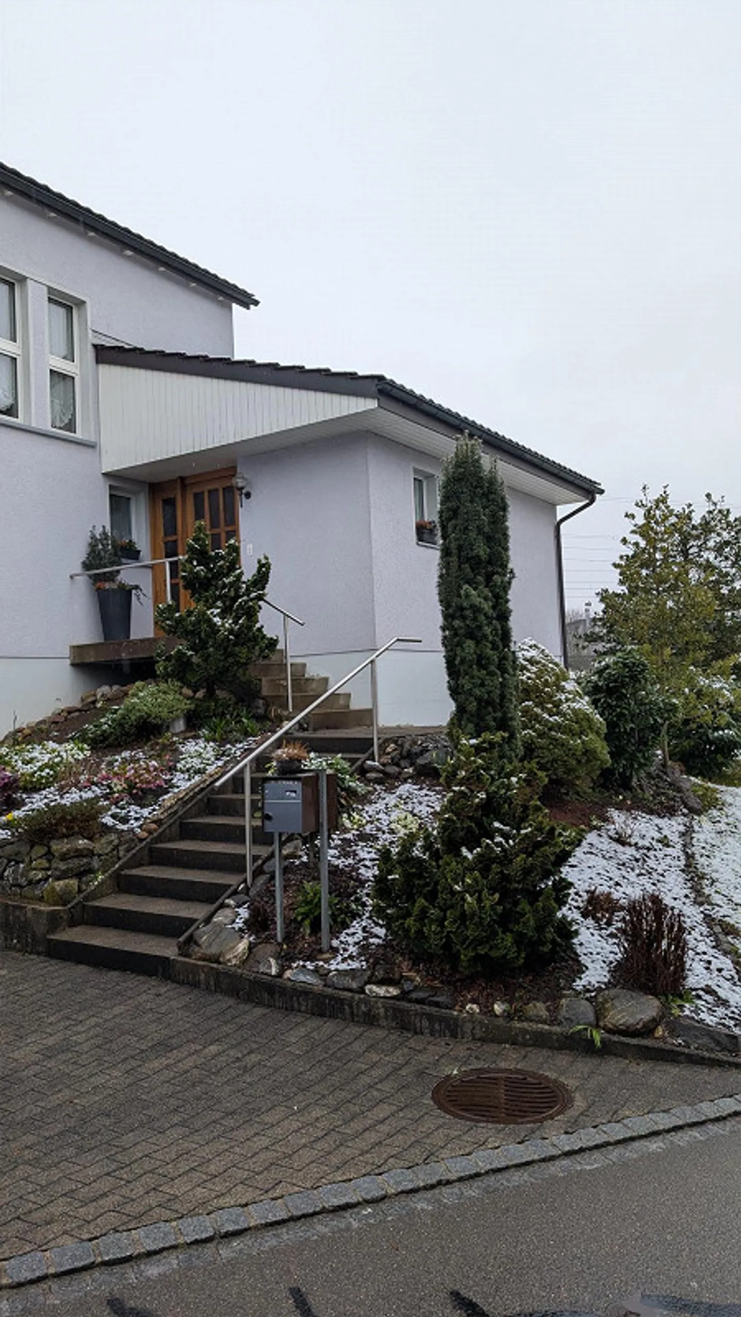 Detached 7-Room Family House - Photo 2 of 30