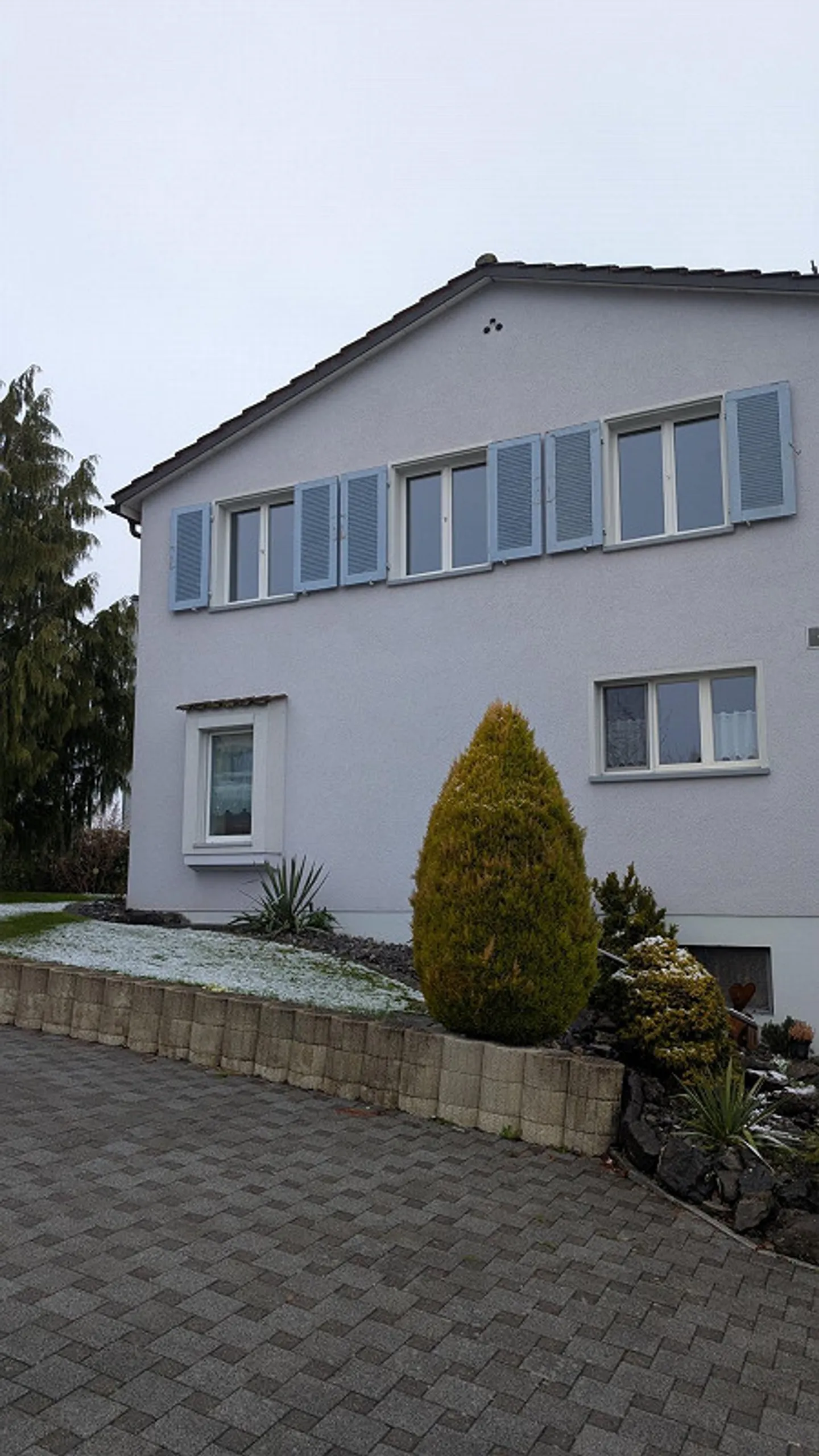 Detached 7-Room Family House - Photo 1 of 30