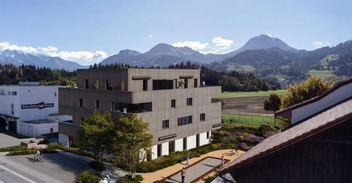 Luxury Apartment with Scenic Views - Photo 2 of 4