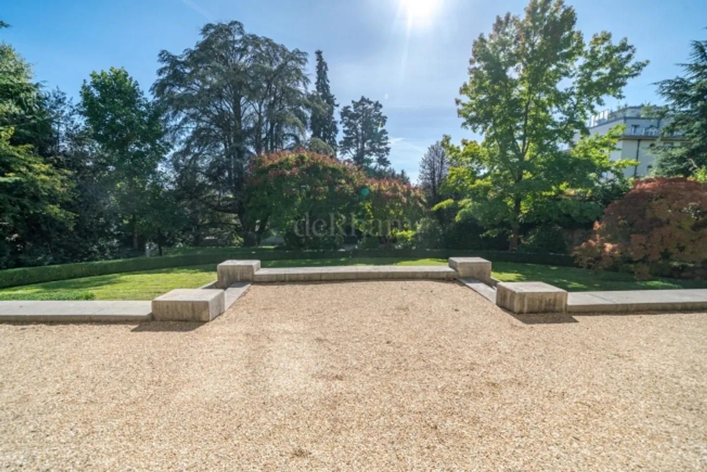 Exceptional Business Apartment for Rent in Lausanne - Photo 2 of 8