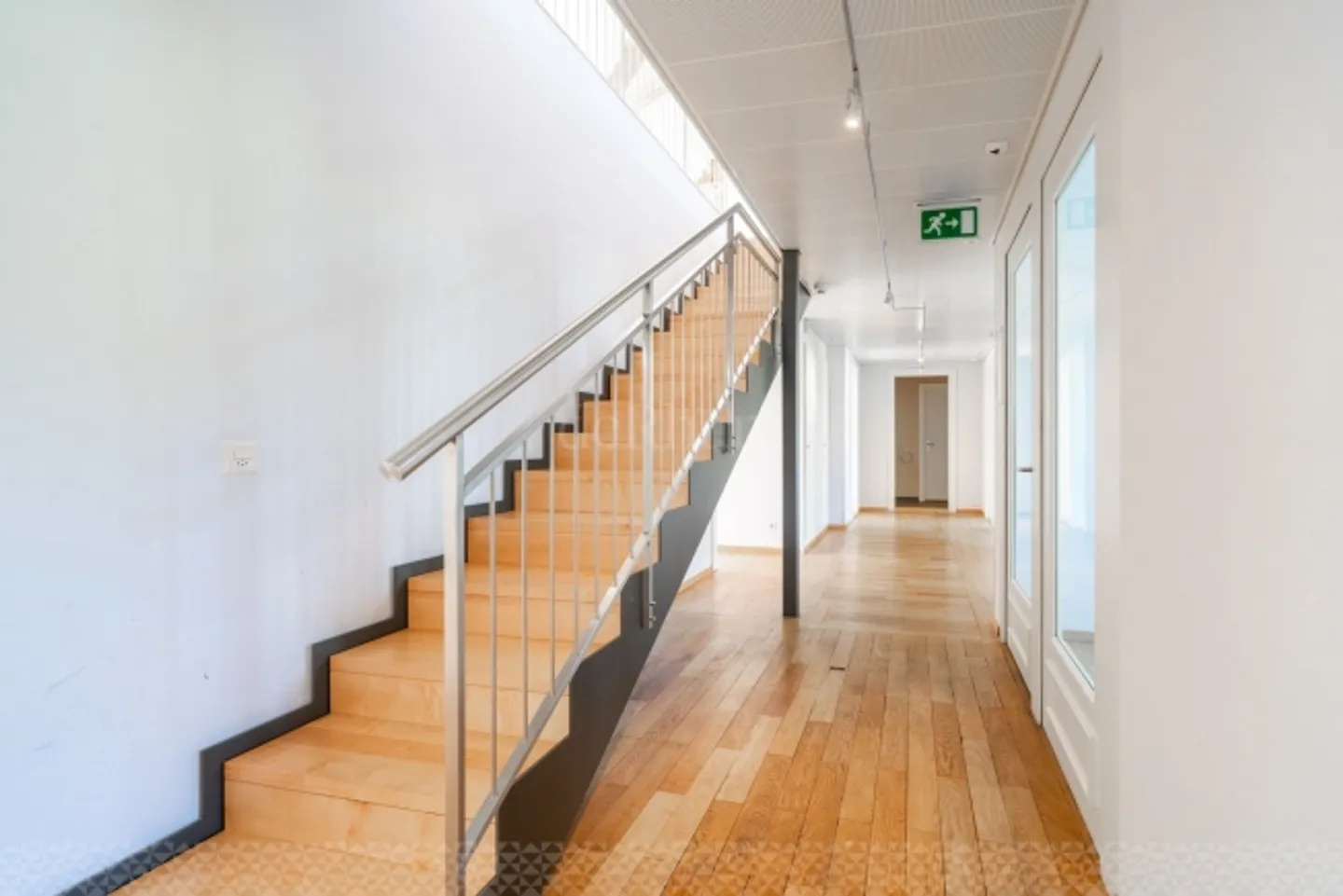 Exceptional Business Apartment for Rent in Lausanne - Photo 8 of 8