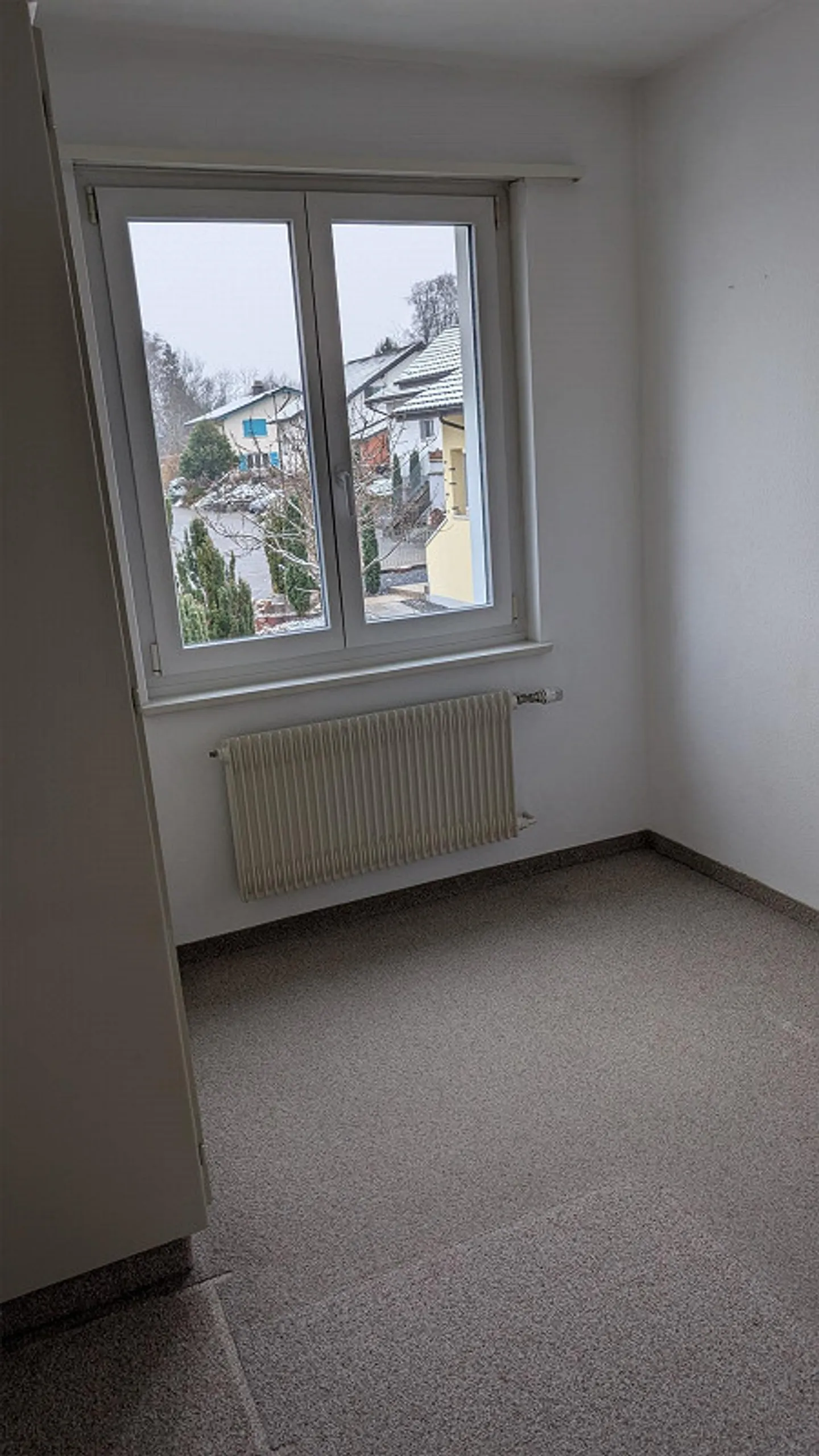 Detached 7-Room Family House - Photo 15 of 30