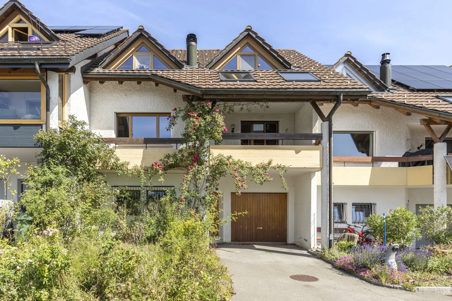 Sunny and Nature-Friendly Home with a View - Photo 1 of 9