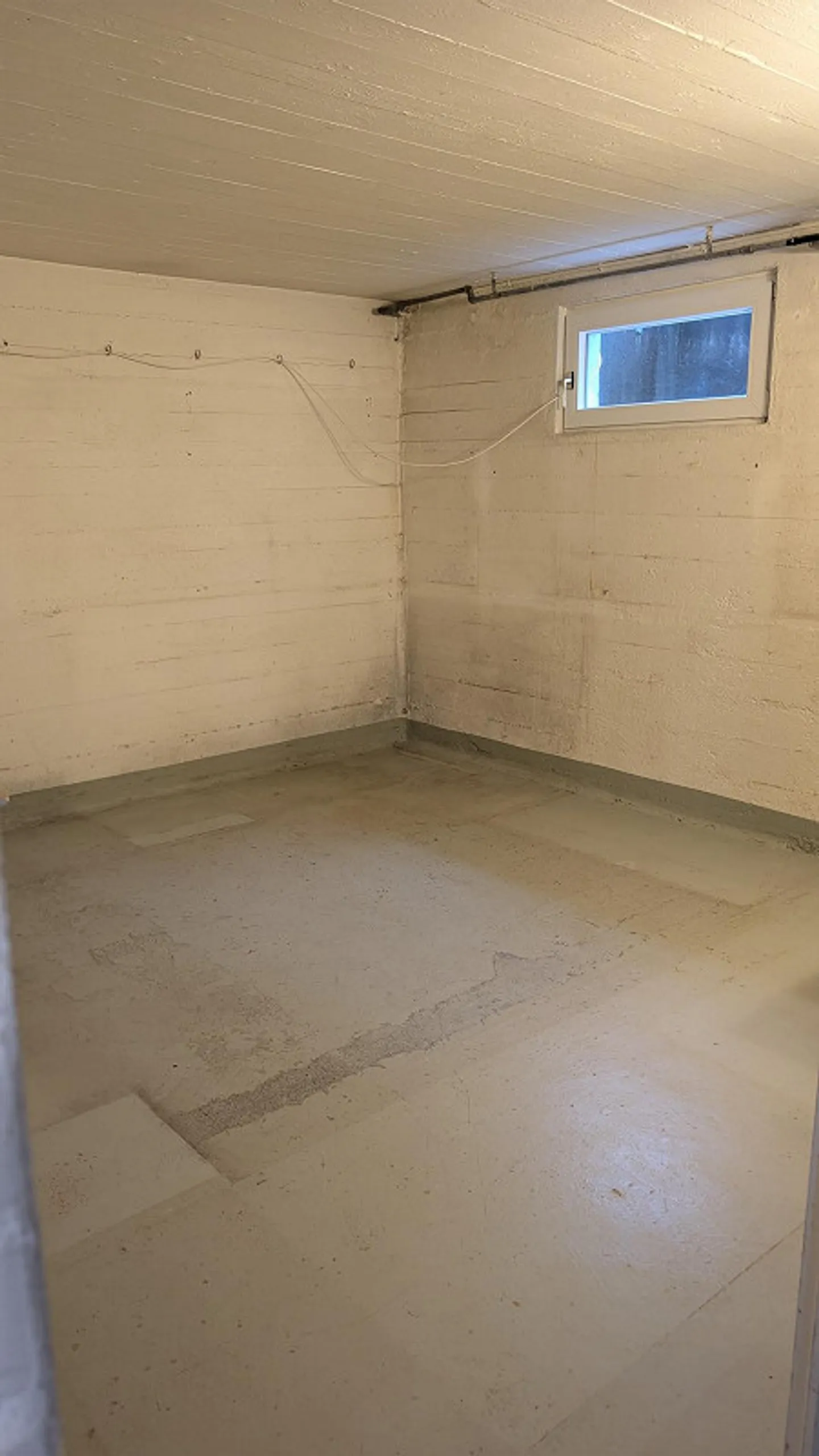 Detached 7-Room Family House - Photo 22 of 30