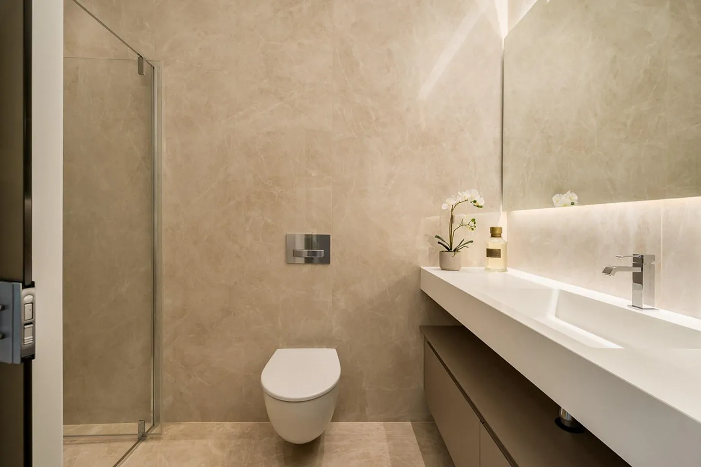 Magnifique appartement de 3,5 pièces avec vue sur le lac - Photo 10 sur 13