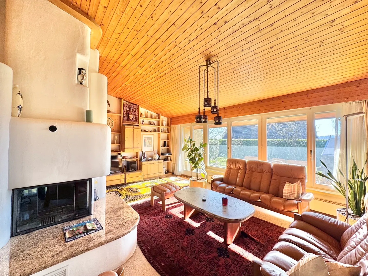 6.5 Room Bungalow - sunny, large garden - Photo 4 of 12