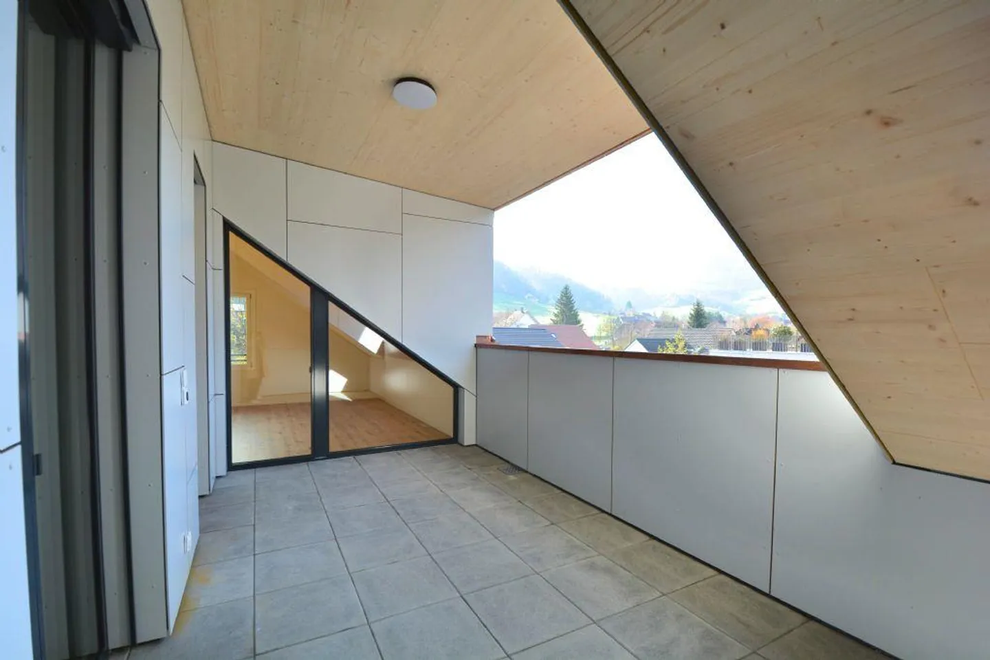 FIRST OCCUPANCY | CHARMING PENTHOUSE APARTMENT | CLOSE TO NATURE - Photo 9 of 12