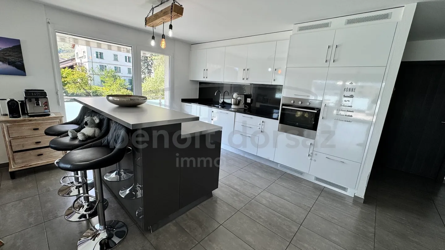 Geräumiges Penthouse mit Terrassen - Foto 4 von 9